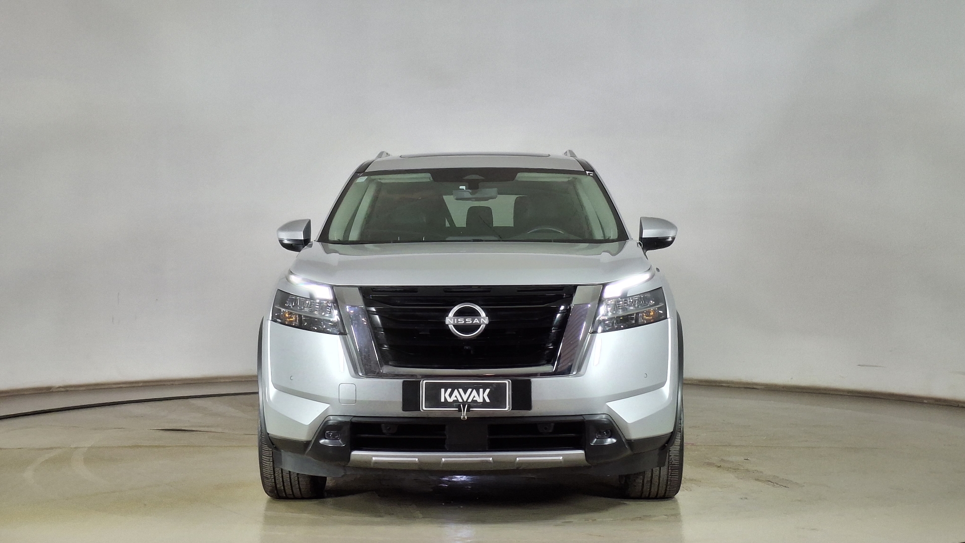 Nissan Pathfinder — foto 2 de 17
