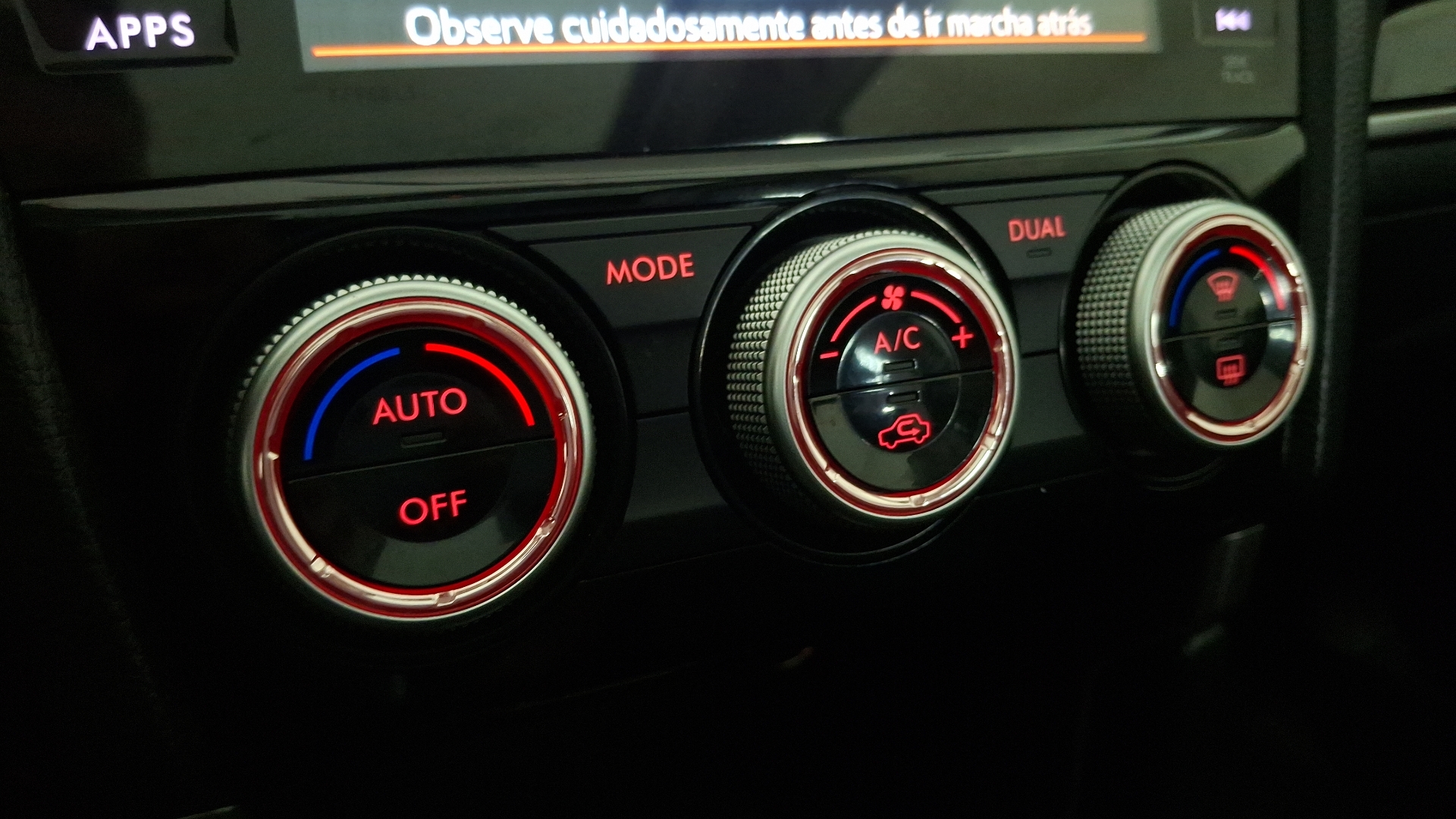 Subaru Forester — foto 15 de 16