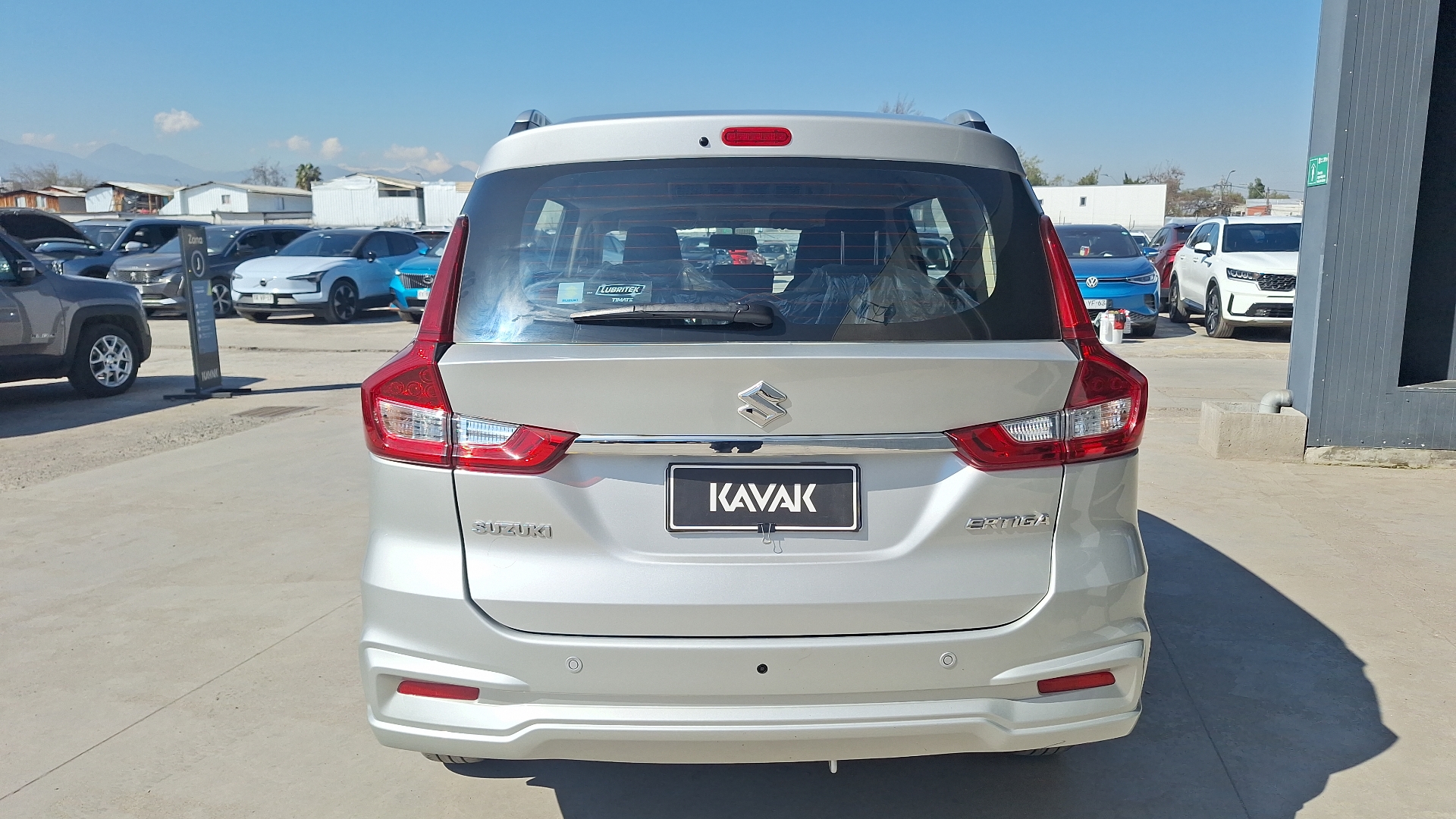 Suzuki Ertiga — foto 3 de 16