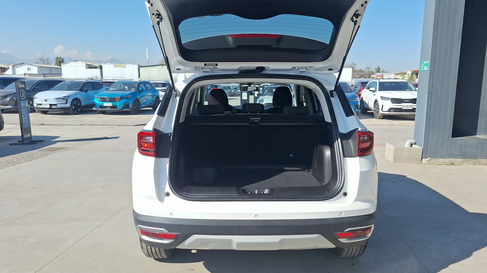 Changan Cs35 — foto 4 de 15