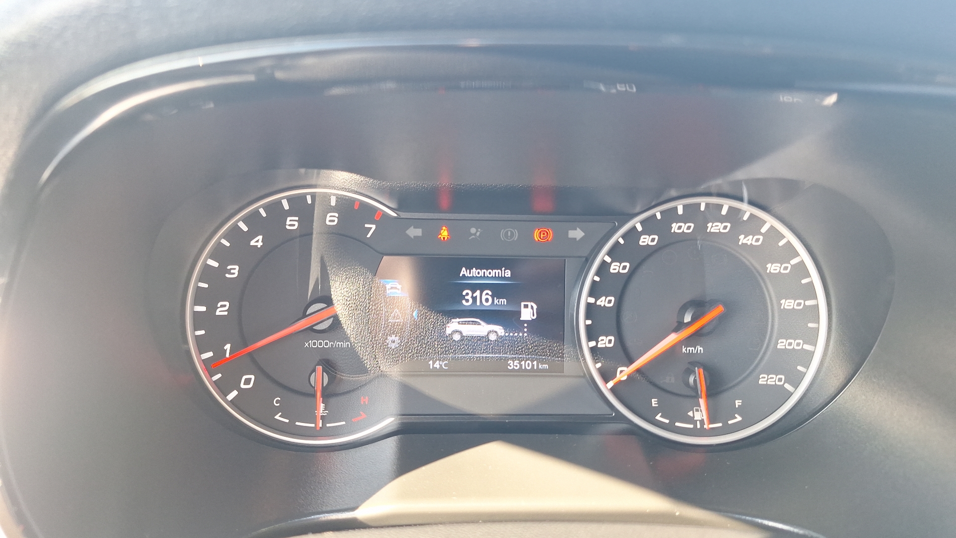 Changan Cs35 — foto 9 de 15