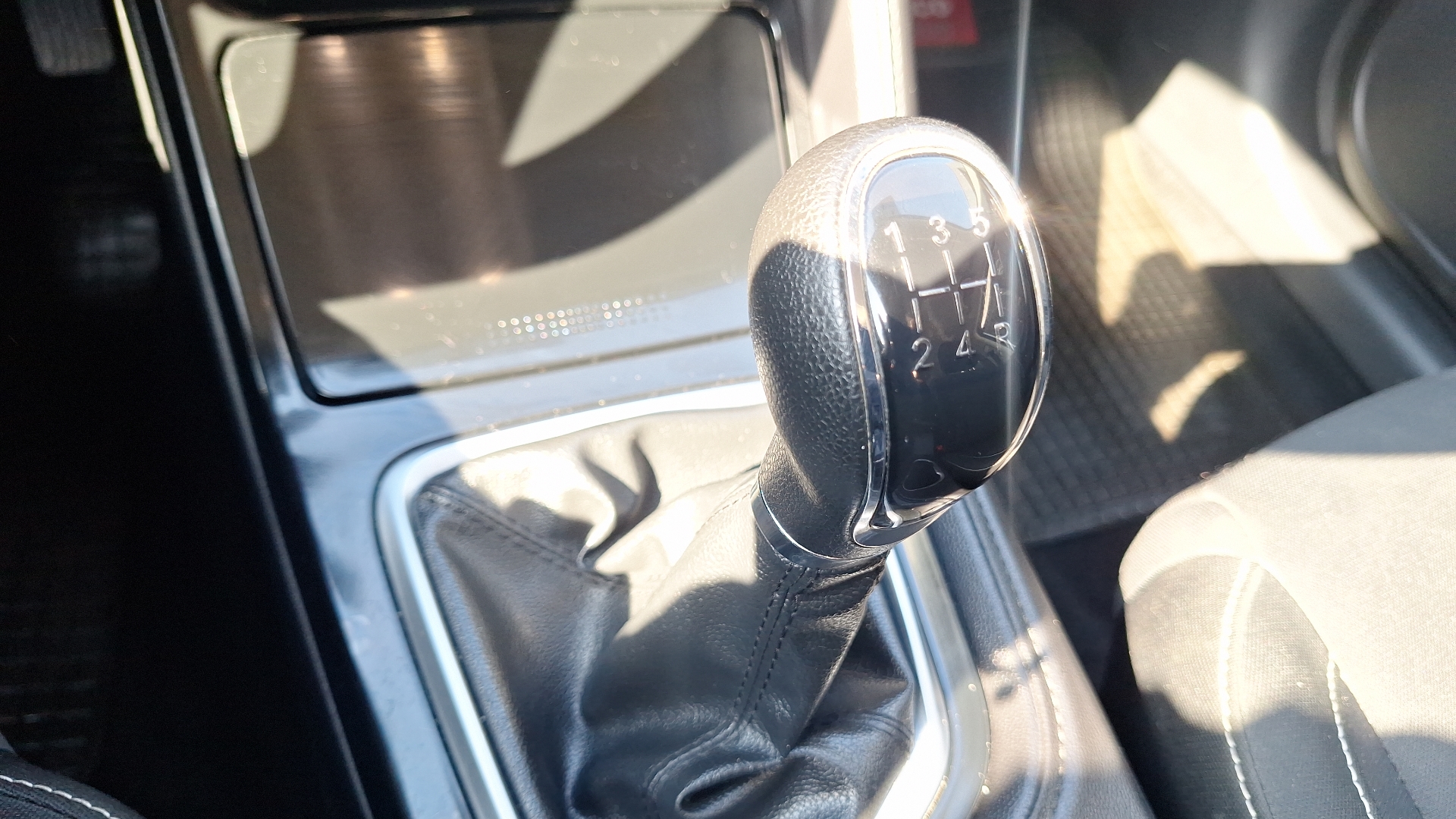 Changan Cs35 — foto 11 de 15