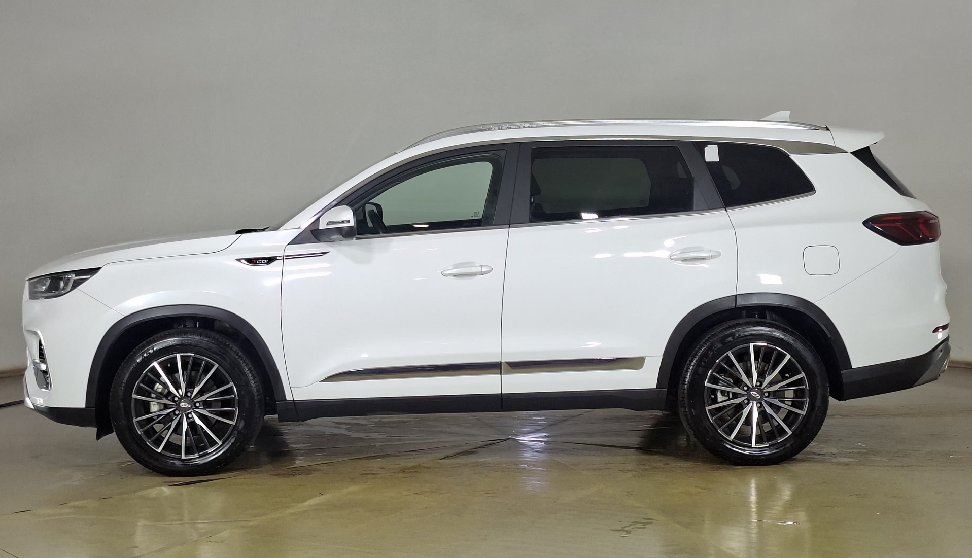 Chery Tiggo 8 Pro — foto 7 de 19