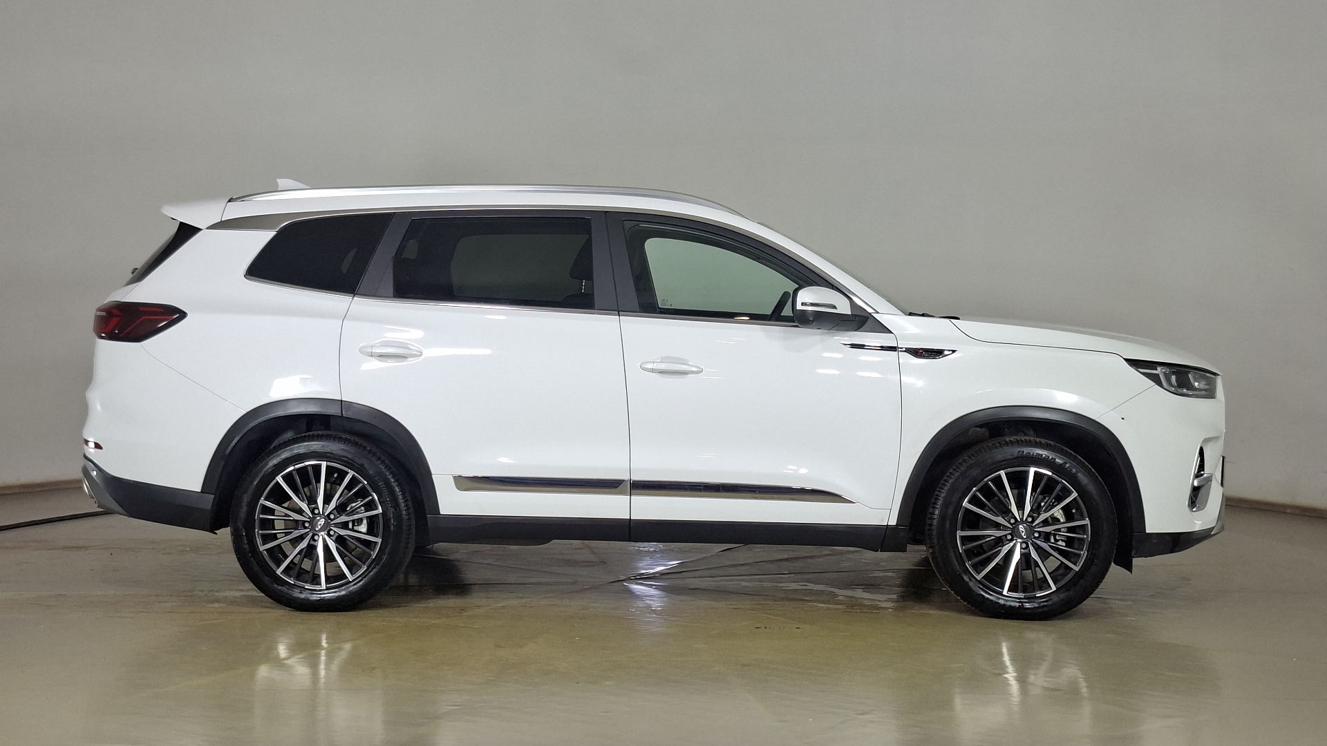 Chery Tiggo 8 Pro — foto 4 de 19