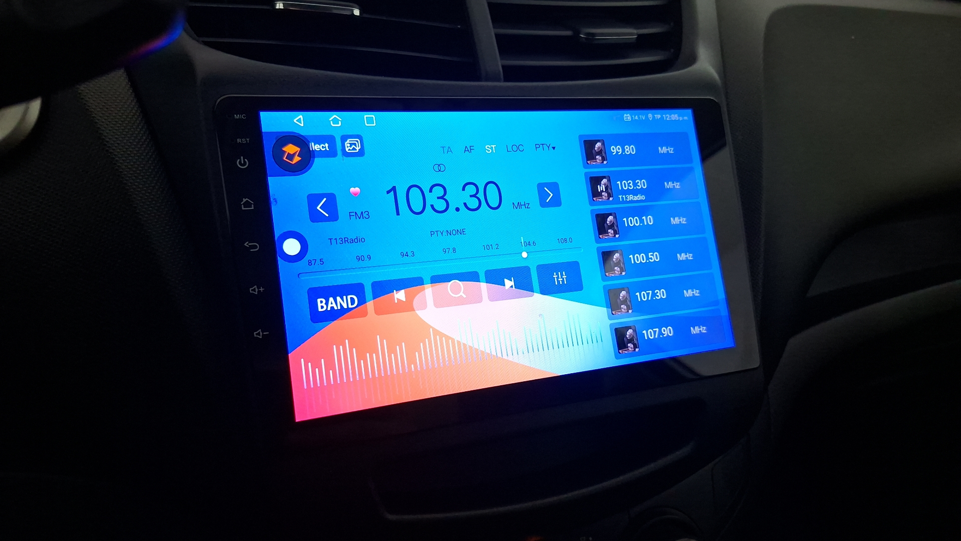 Chevrolet Sail — foto 11 de 17