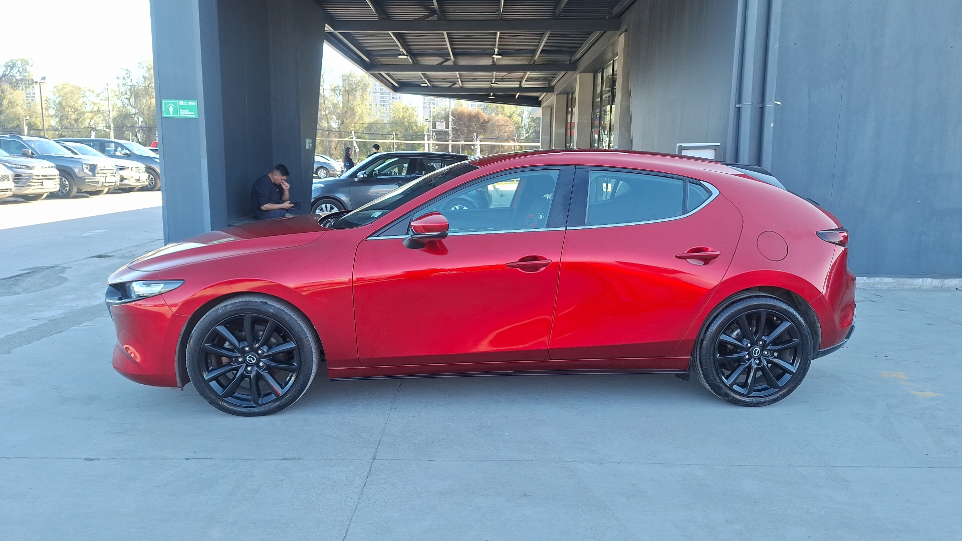 Mazda 3 — foto 2 de 16