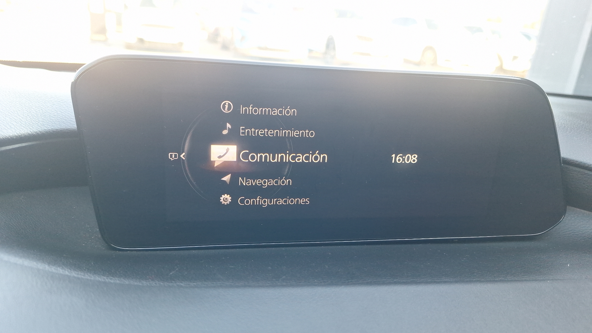 Mazda 3 — foto 10 de 16