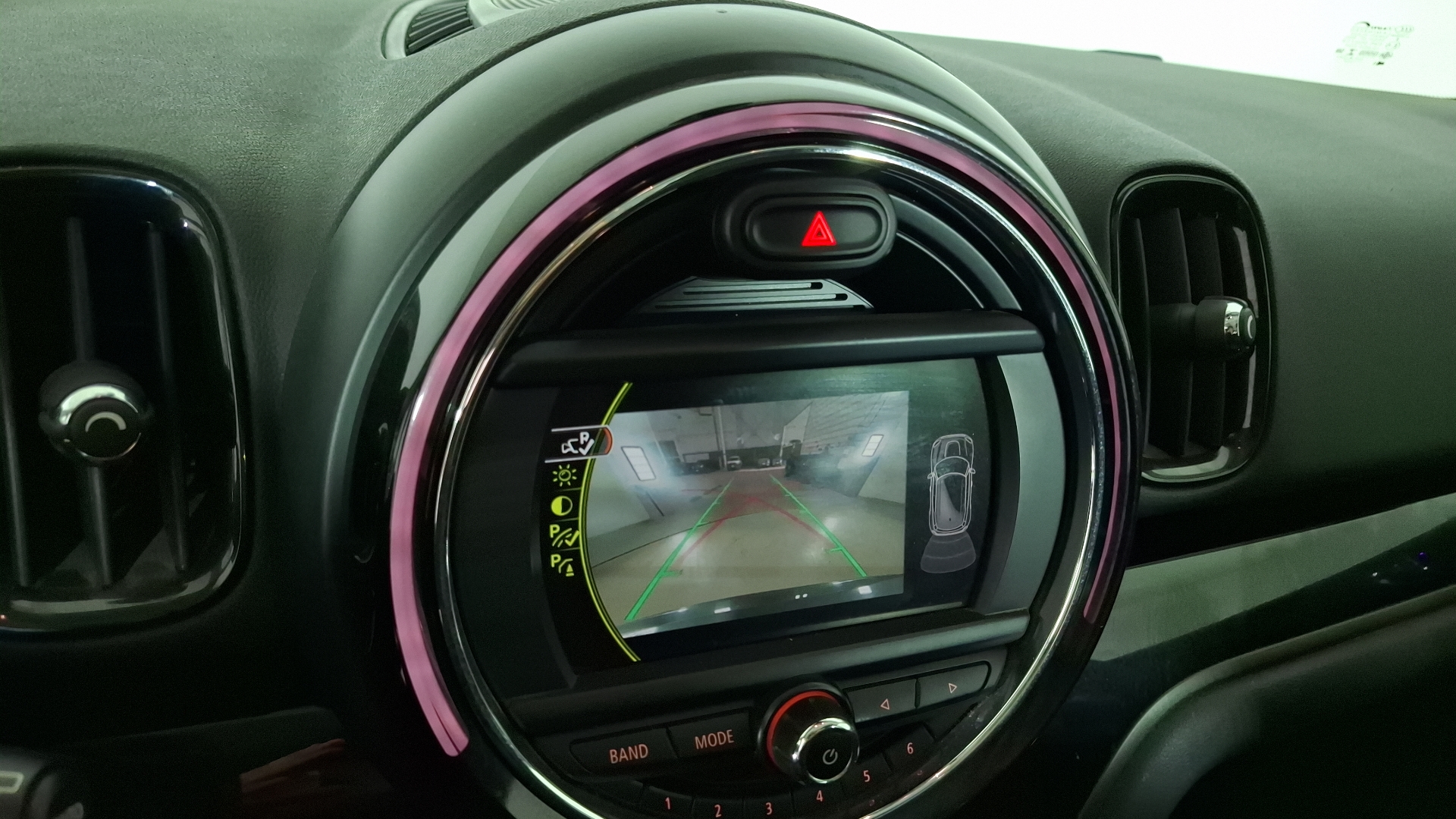 MINI Countryman — foto 12 de 16