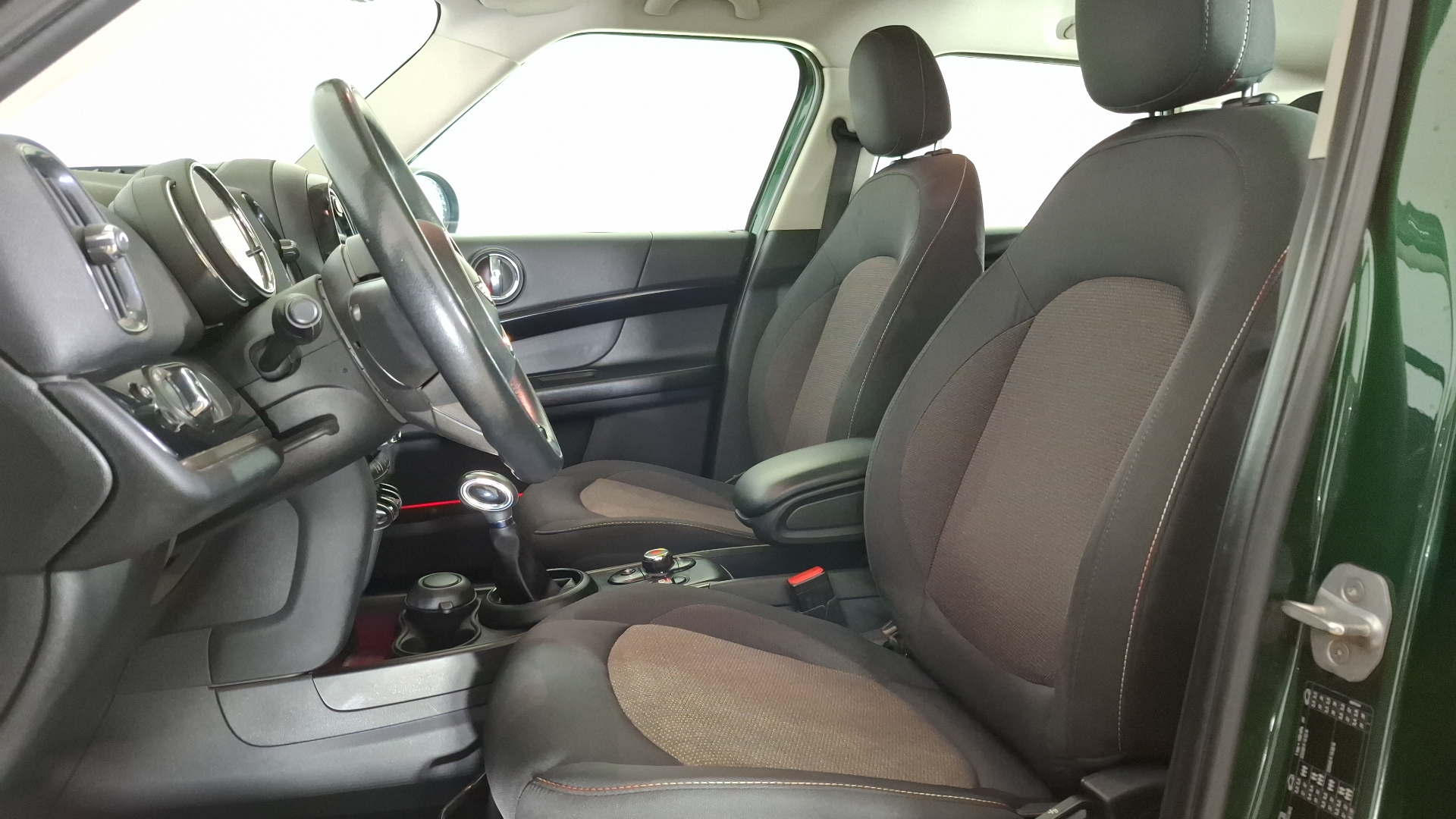 MINI Countryman — foto 13 de 16