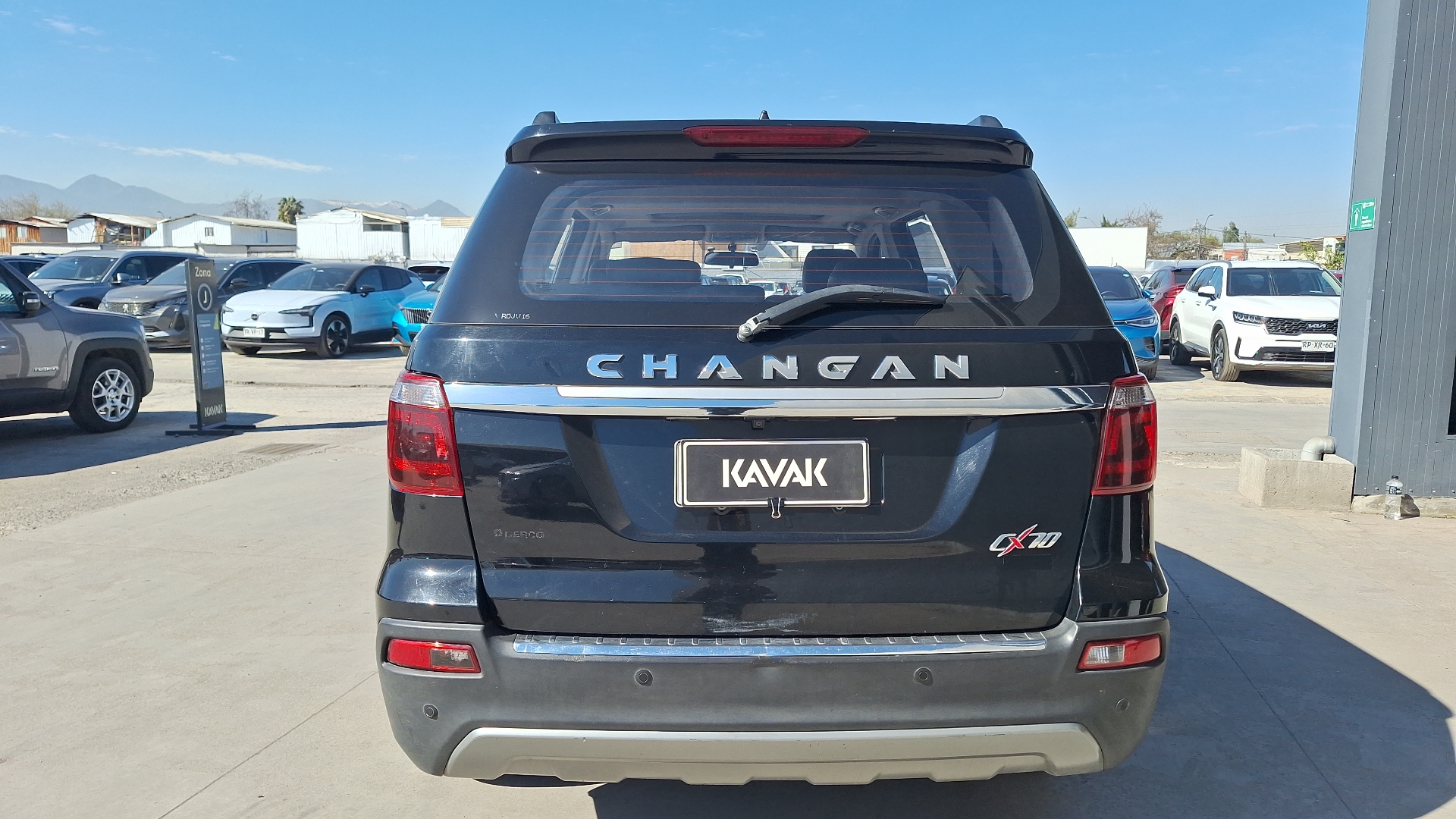 Changan Cx70 — foto 3 de 17