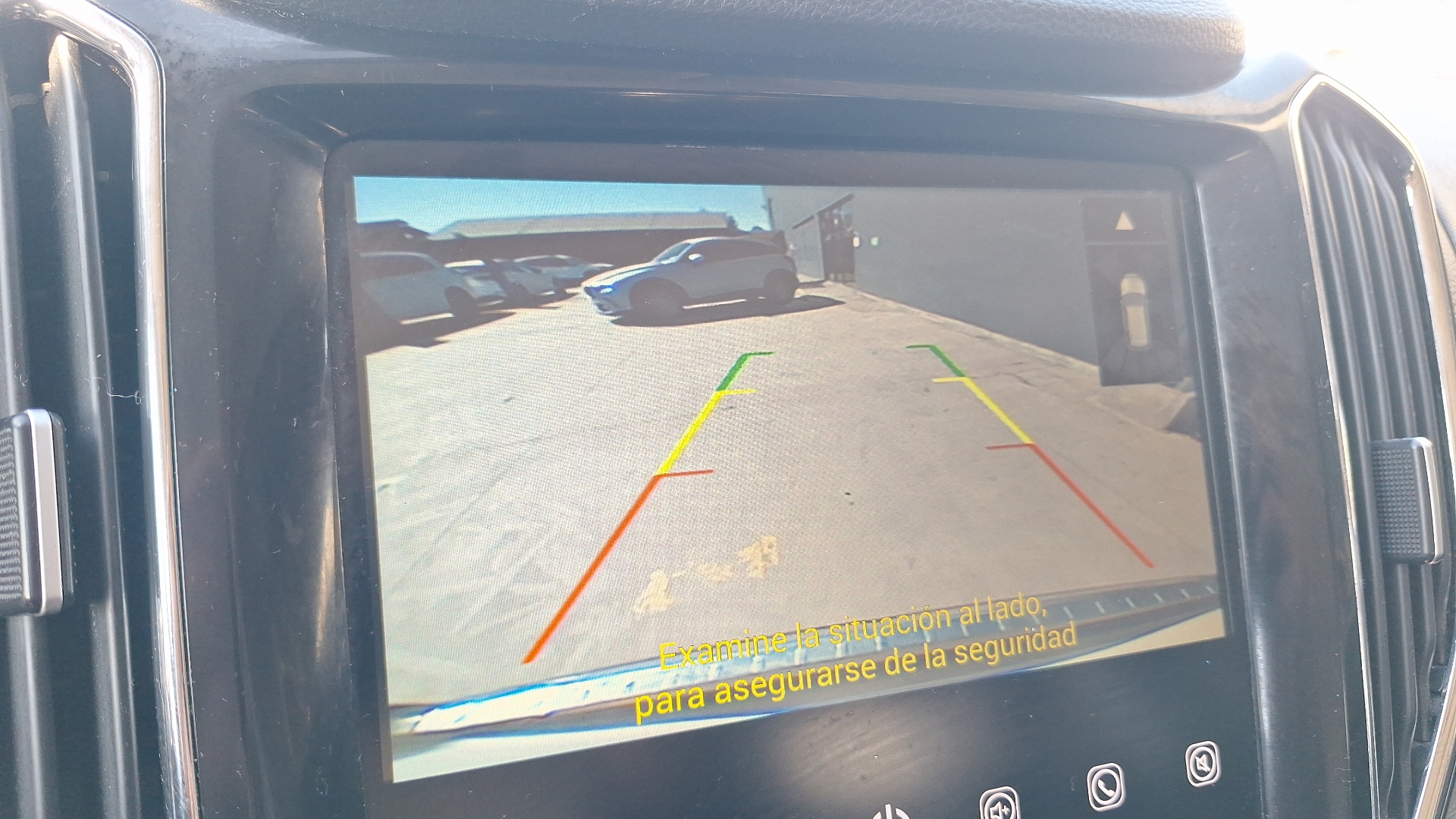 Changan Cx70 — foto 12 de 17