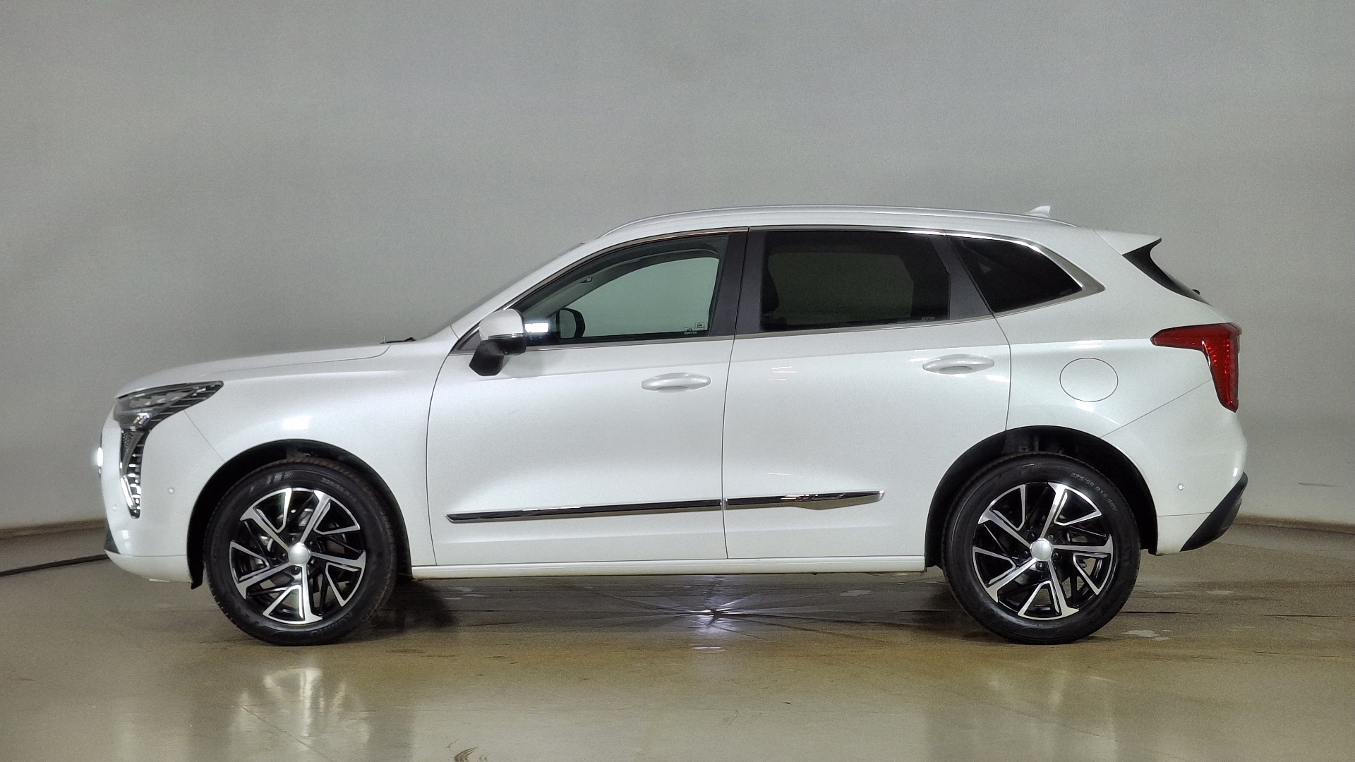 Haval Jolion — foto 7 de 17
