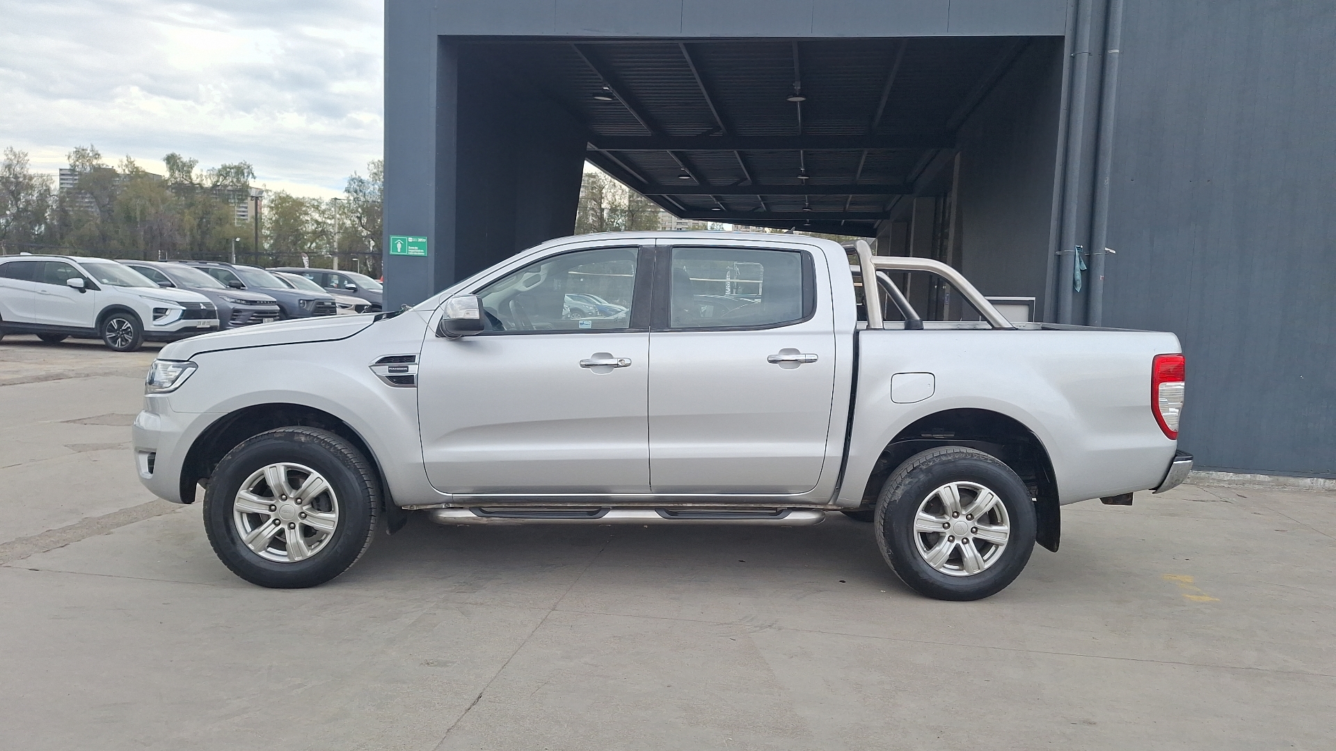 Ford Ranger — foto 2 de 15