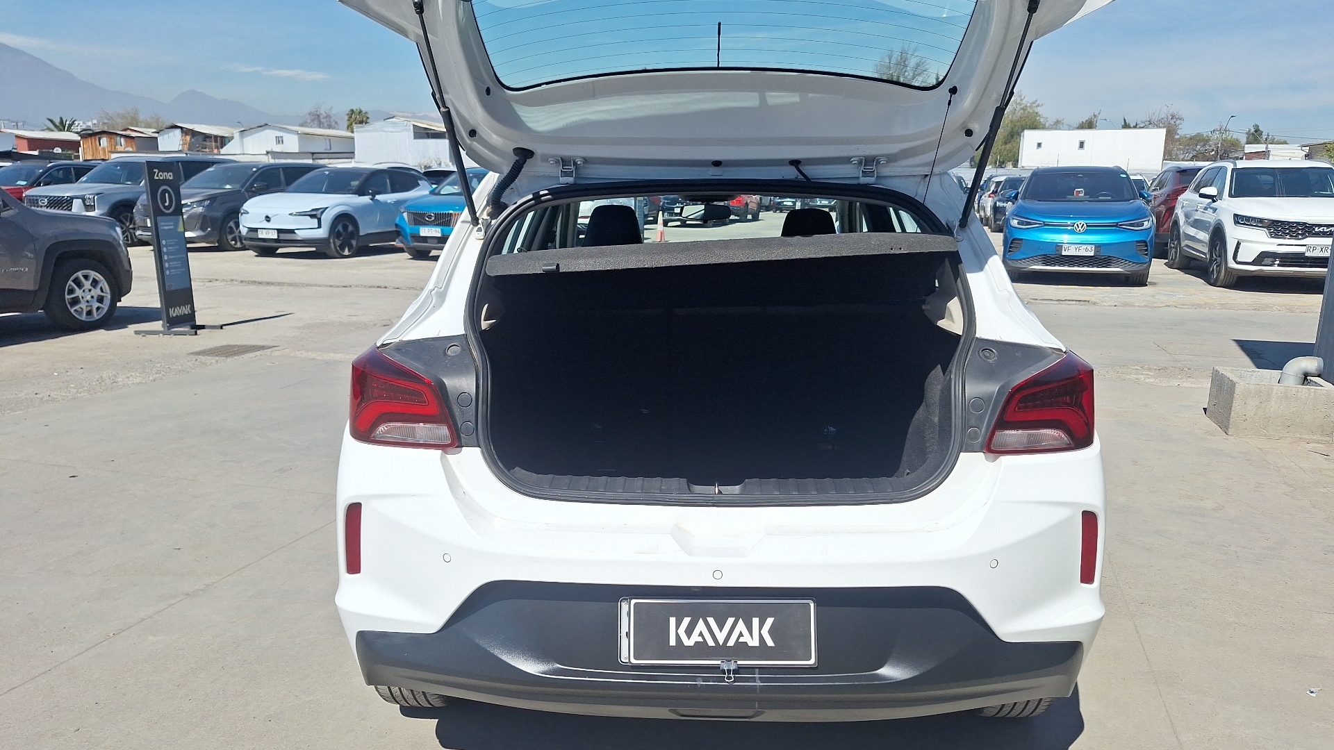 Chevrolet Onix — foto 4 de 15