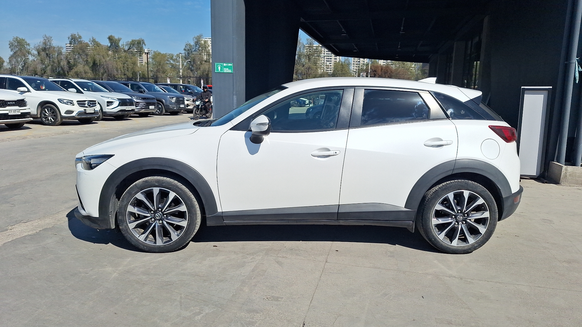 Mazda CX-3 — foto 2 de 15