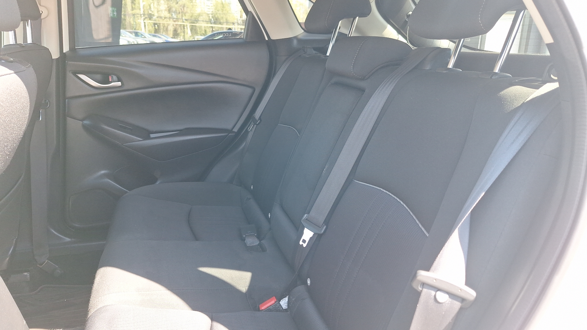 Mazda CX-3 — foto 13 de 15