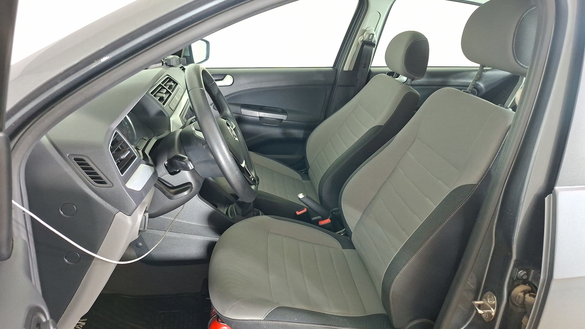 Volkswagen Gol — foto 13 de 14
