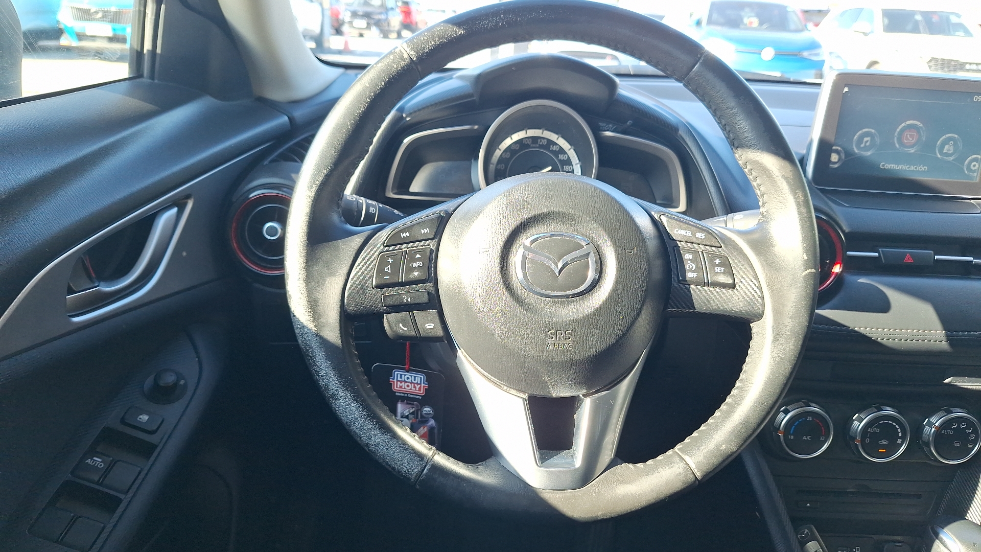 Mazda CX-3 — foto 8 de 15