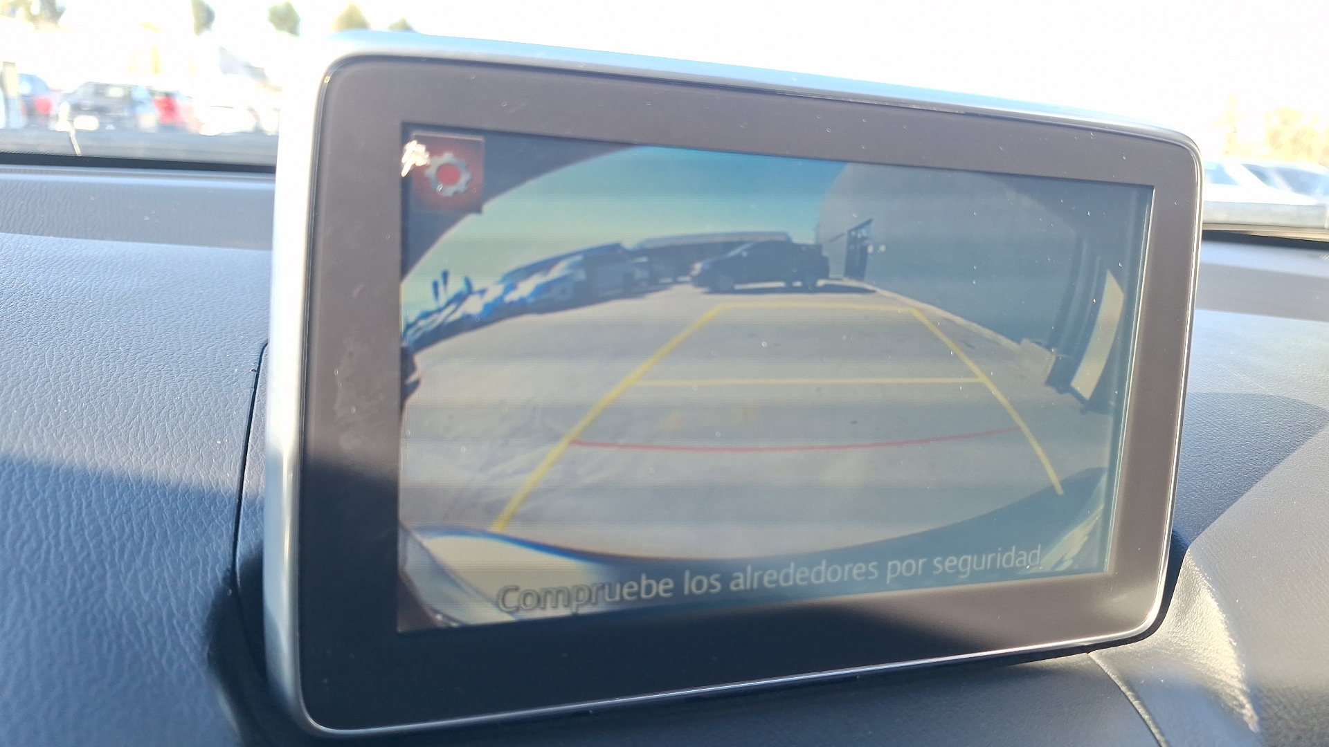 Mazda CX-3 — foto 12 de 15