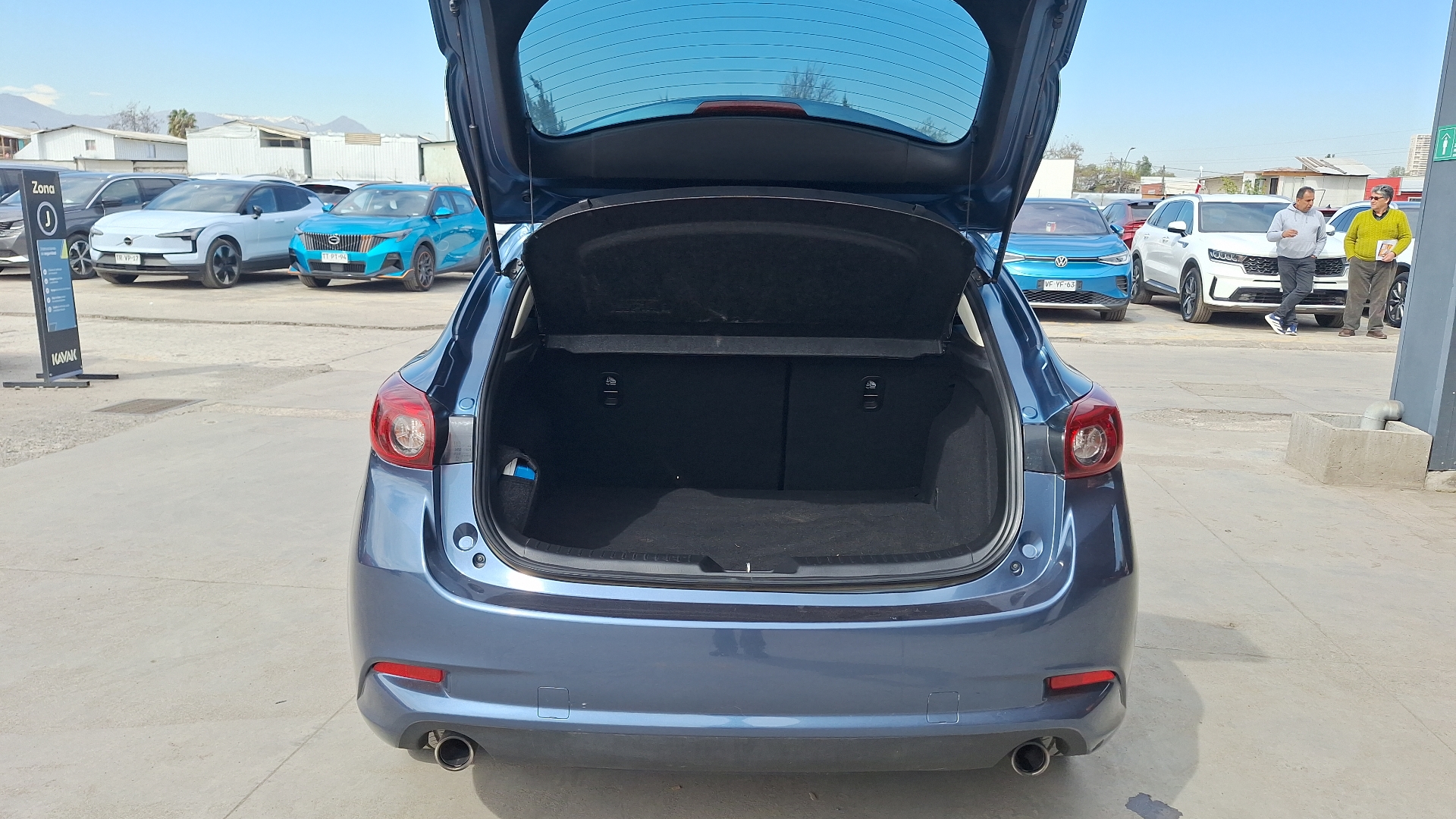 Mazda 3 — foto 4 de 15