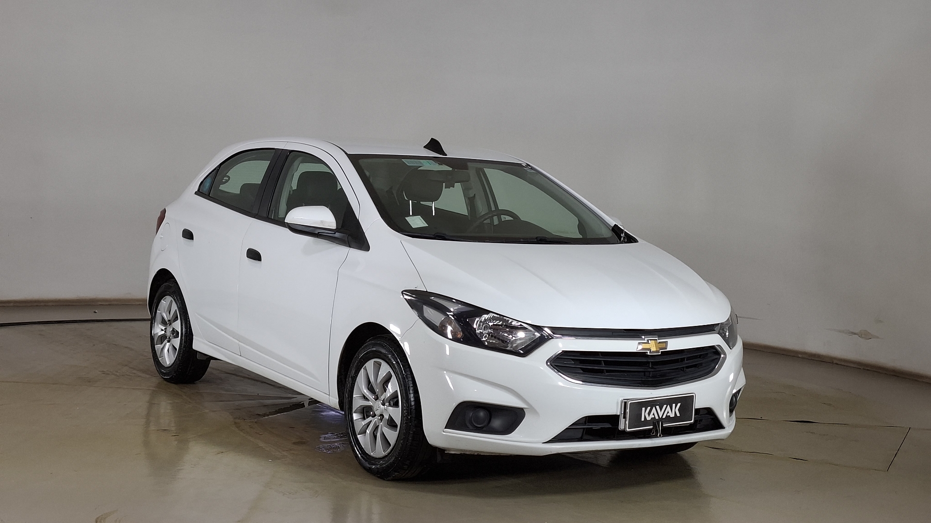 Chevrolet Onix — foto 3 de 15