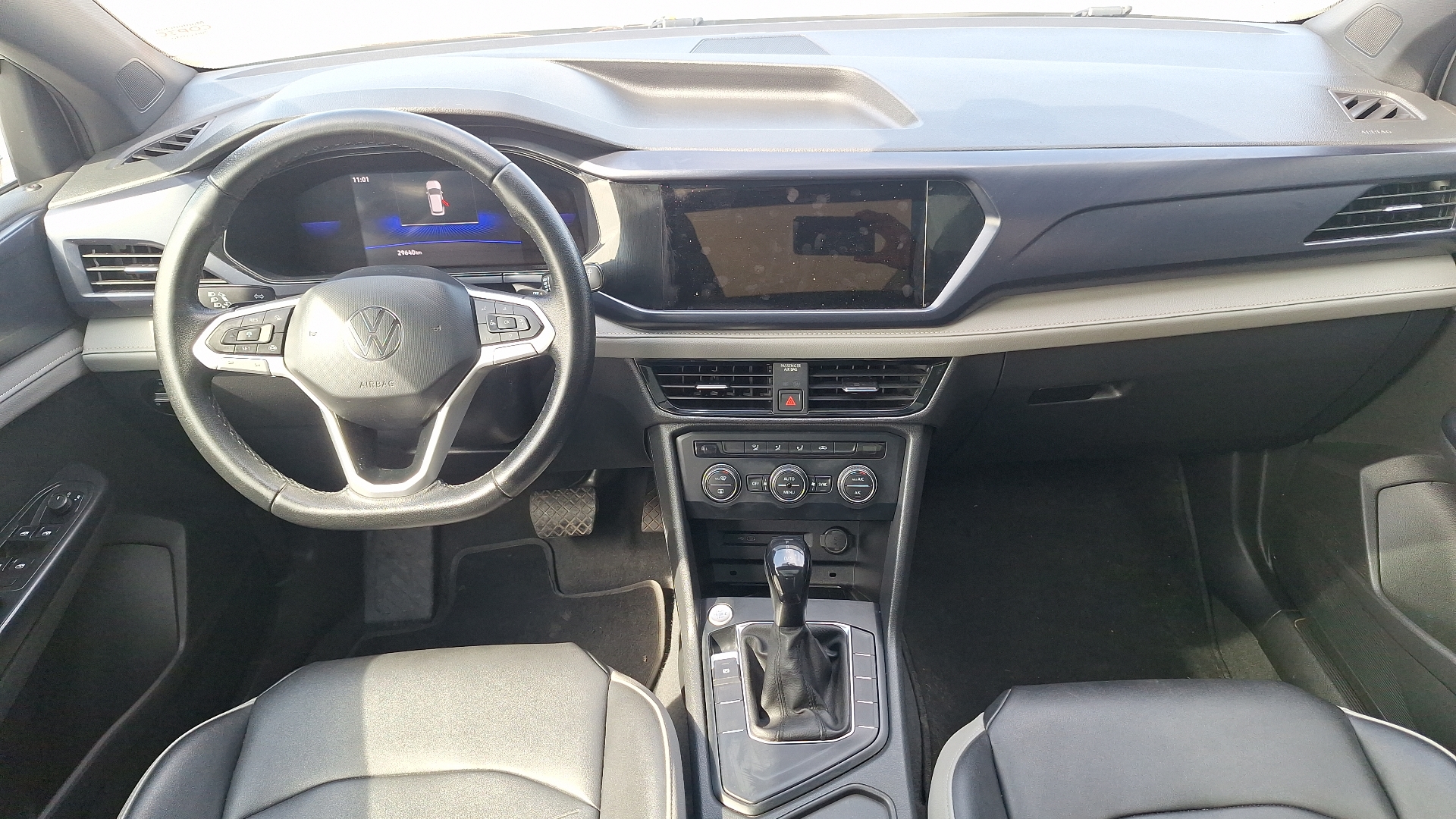Volkswagen Taos — foto 6 de 16