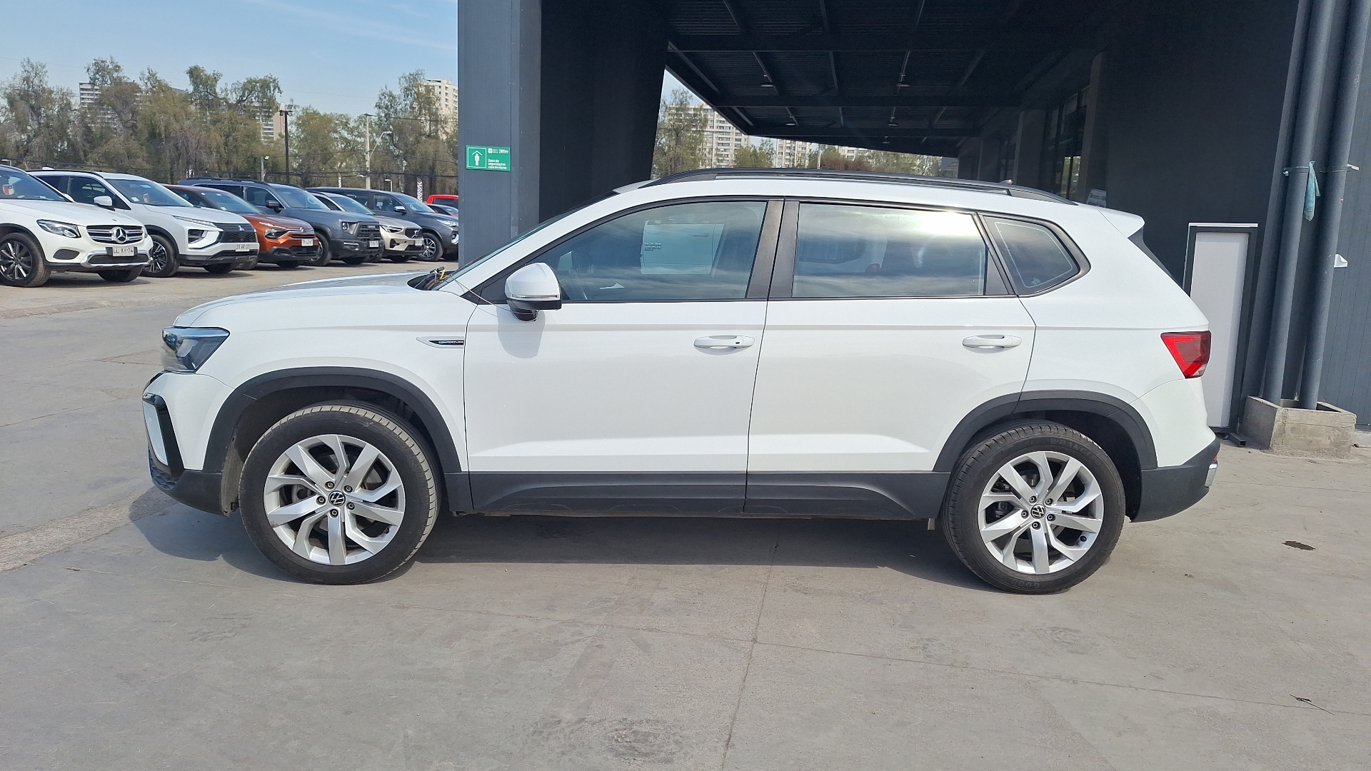 Volkswagen Taos — foto 2 de 16