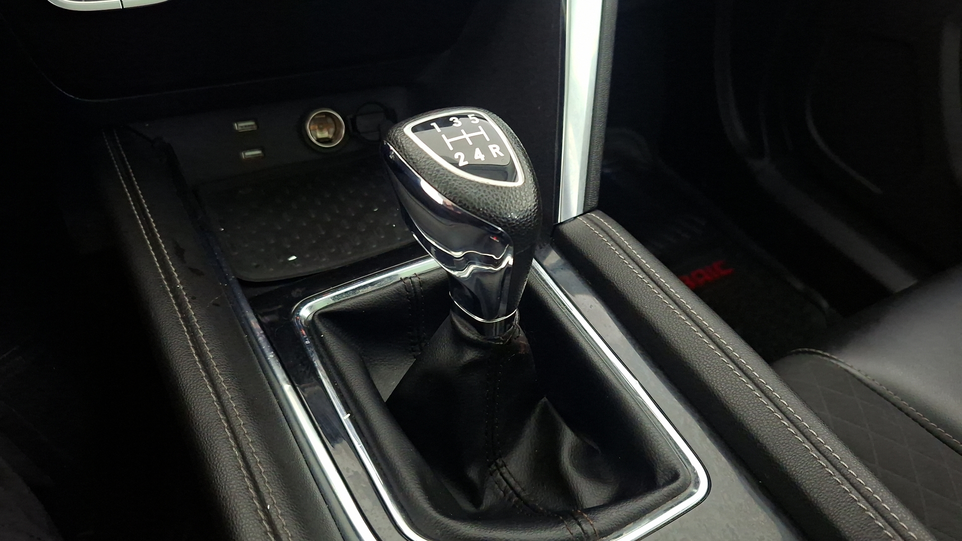 BAIC X35 — foto 12 de 18