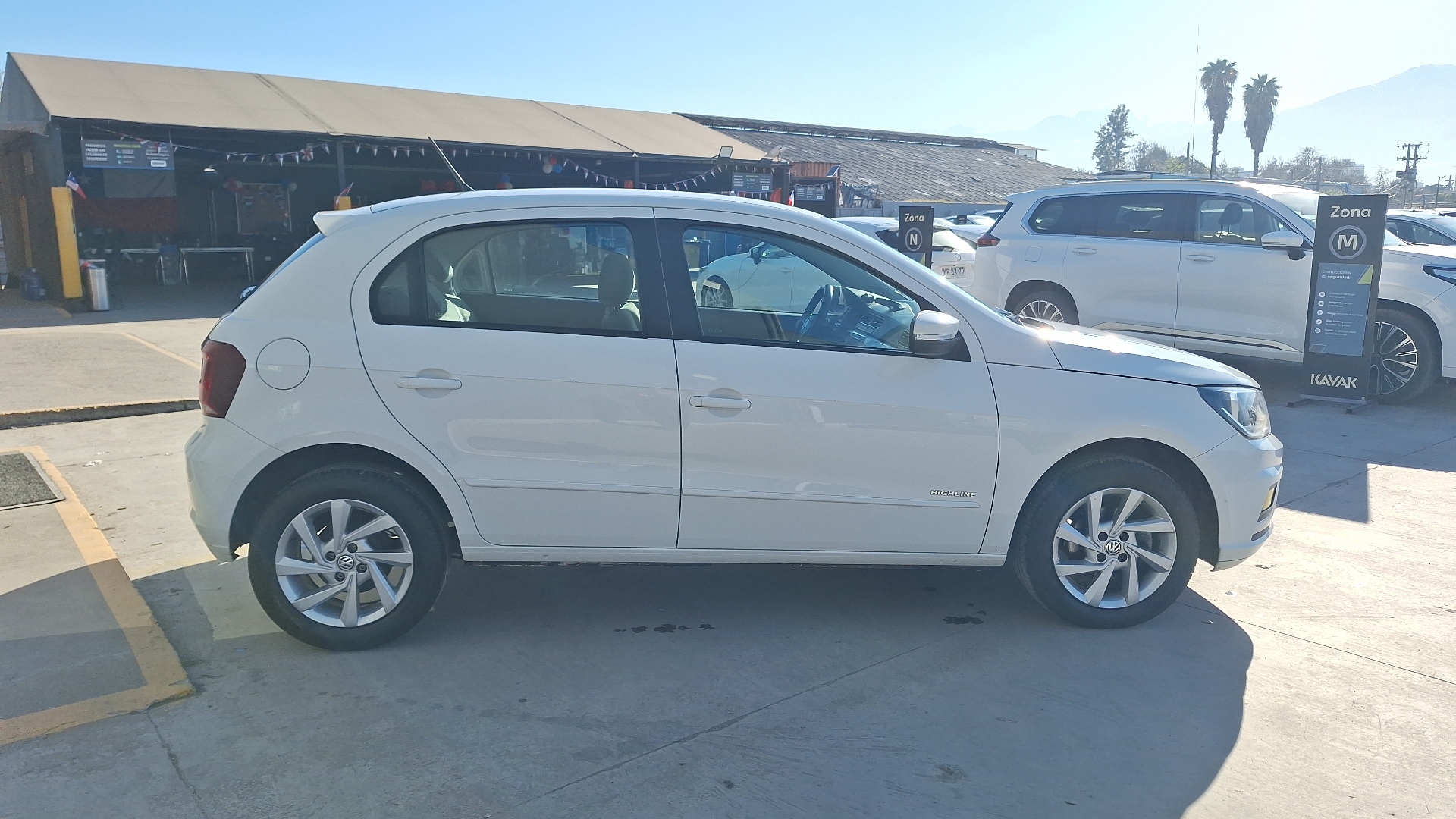 Volkswagen Gol — foto 5 de 14