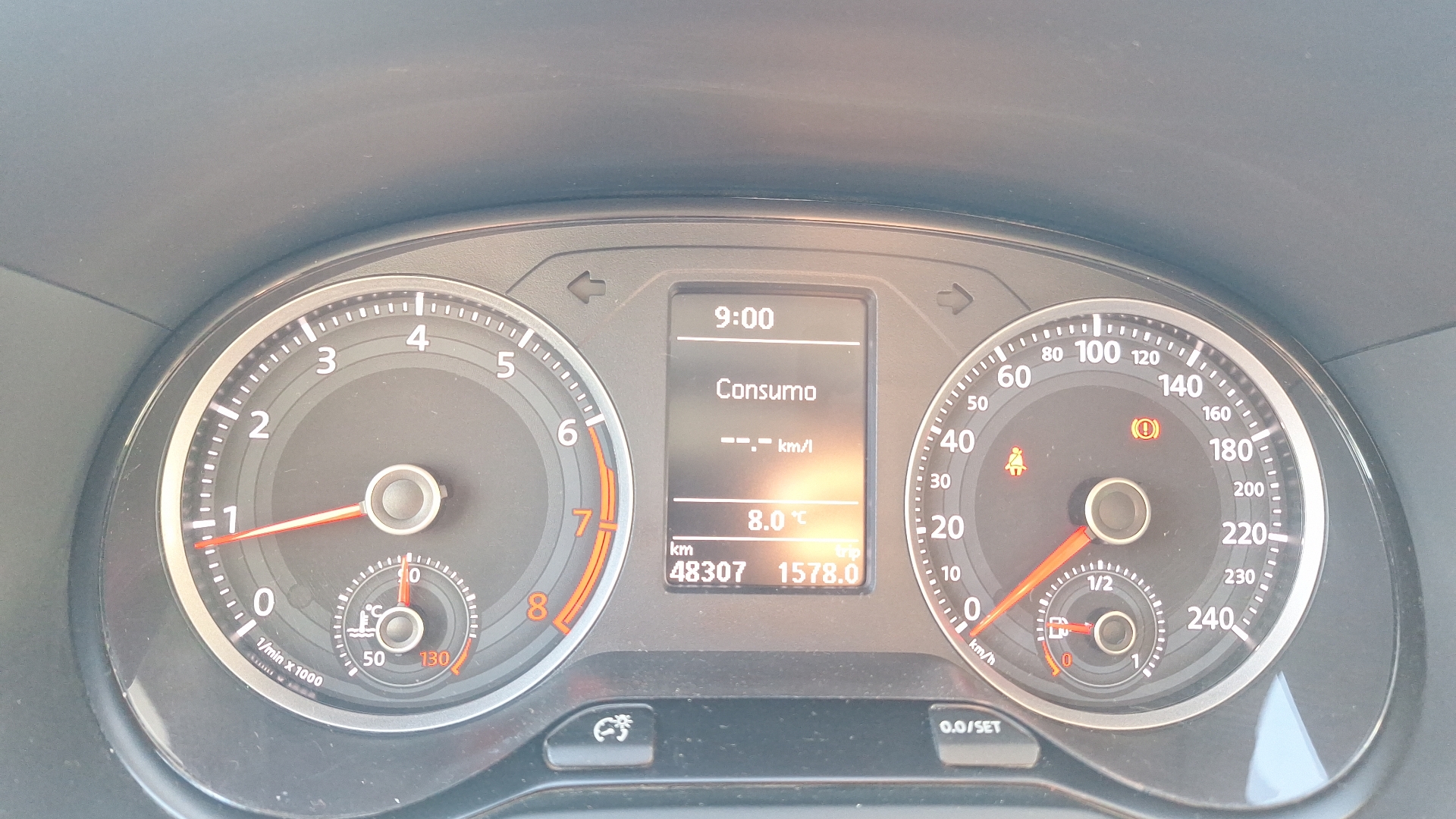 Volkswagen Gol — foto 9 de 14