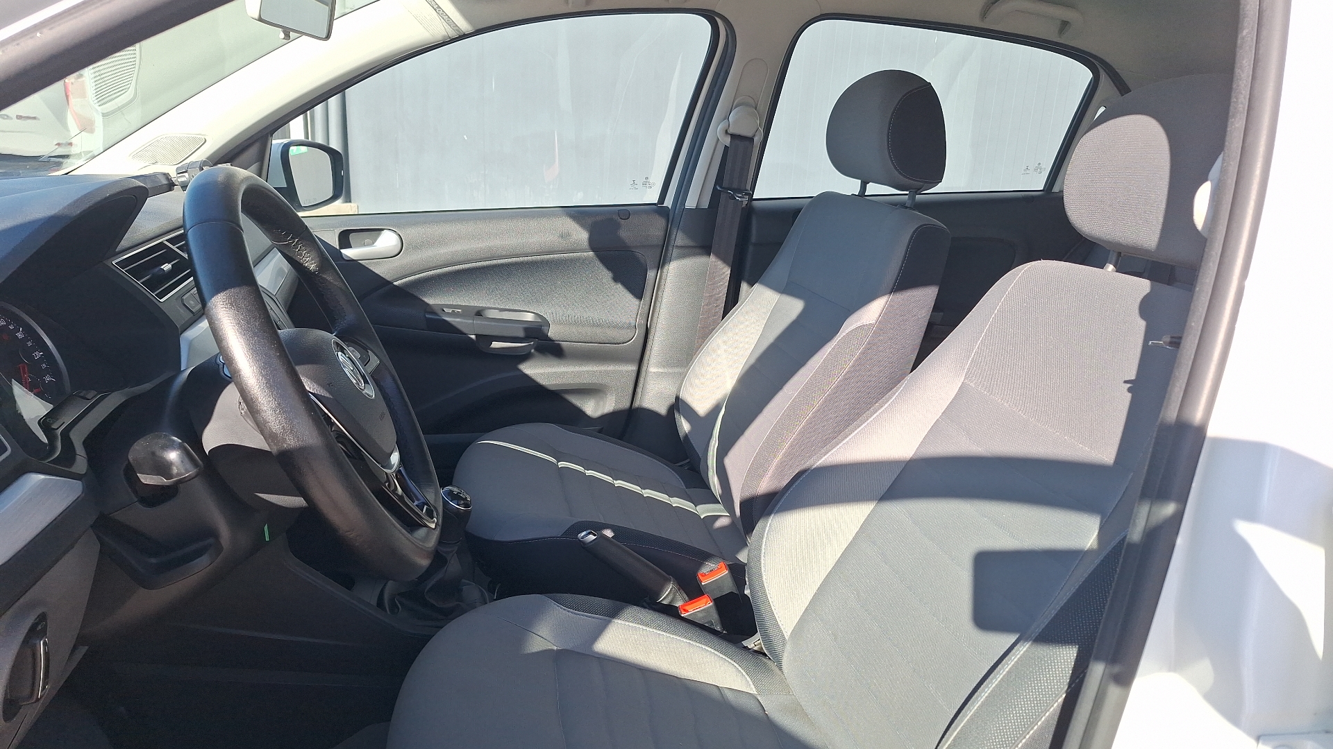 Volkswagen Gol — foto 13 de 14