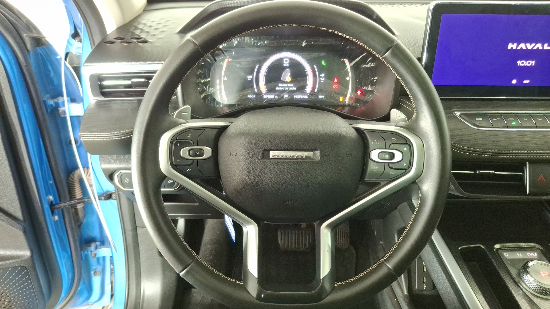 Great Wall Haval Jolion — foto 8 de 17