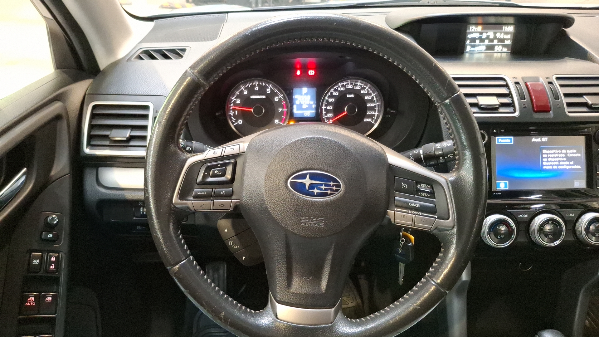 Subaru Forester — foto 8 de 16