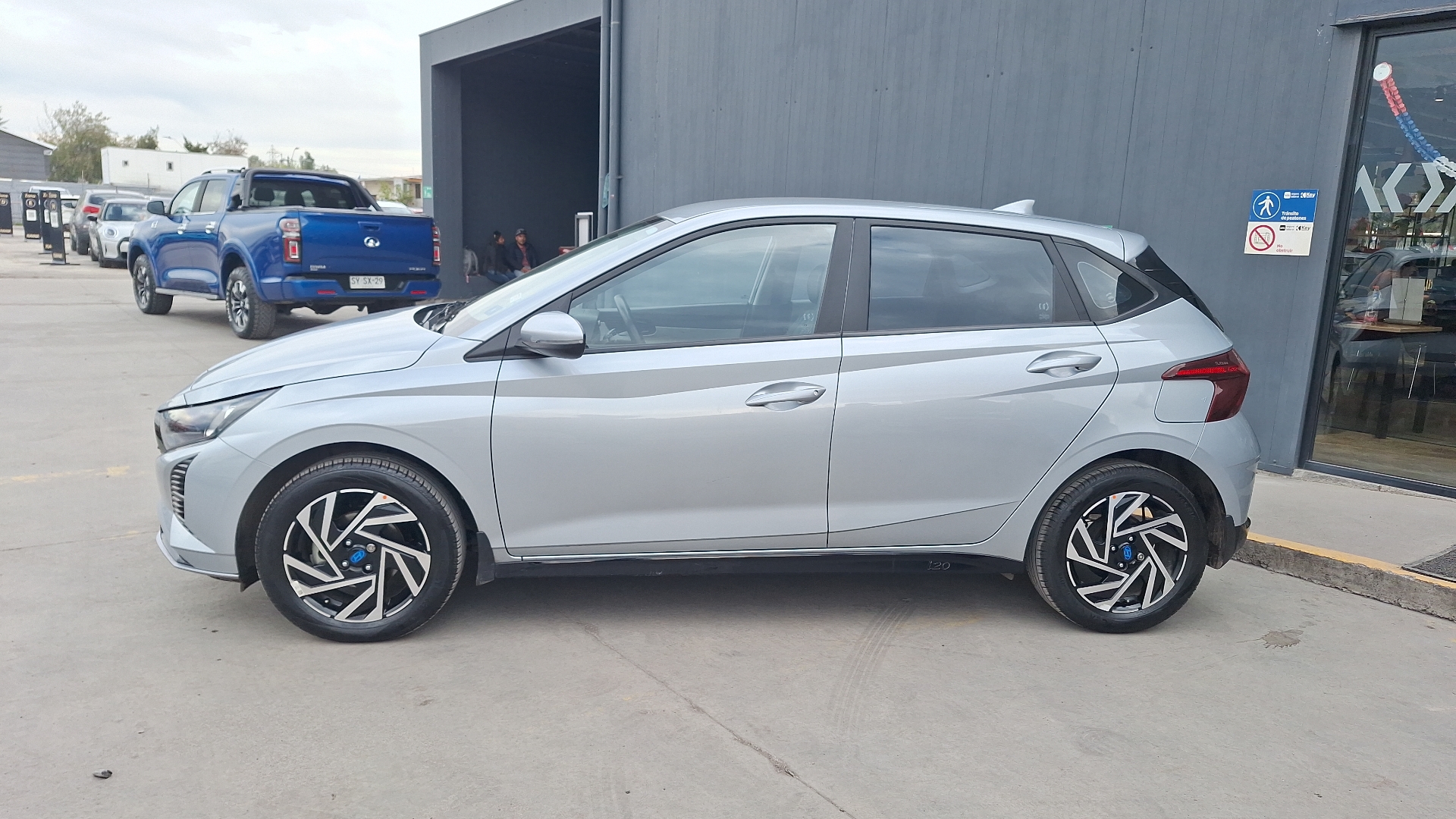 Hyundai I20 — foto 2 de 15