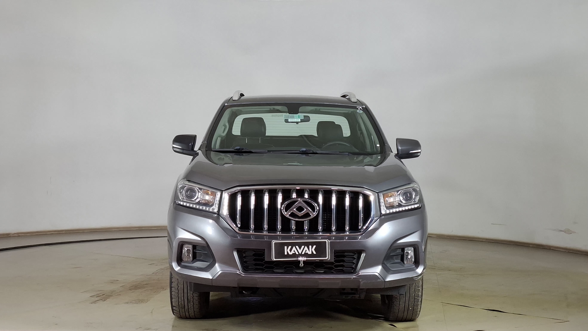 Maxus T60 — foto 2 de 16