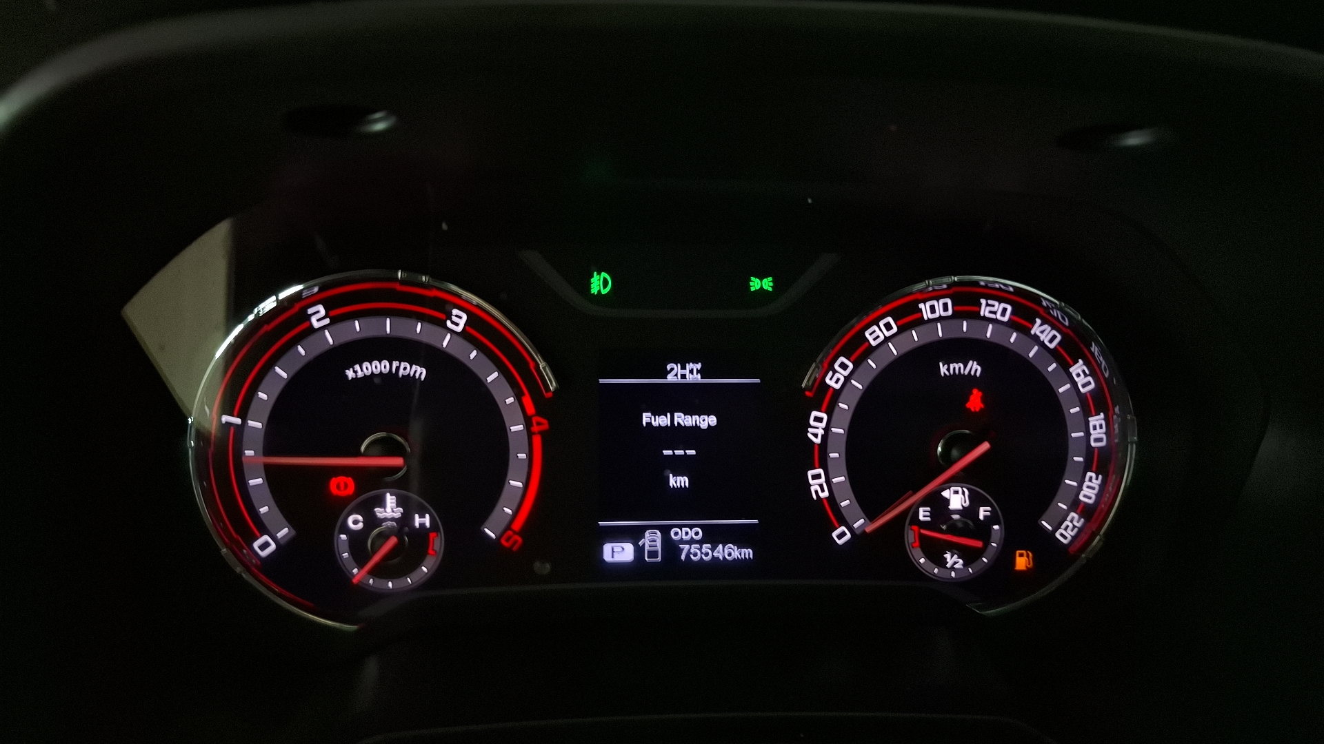 Maxus T60 — foto 9 de 16