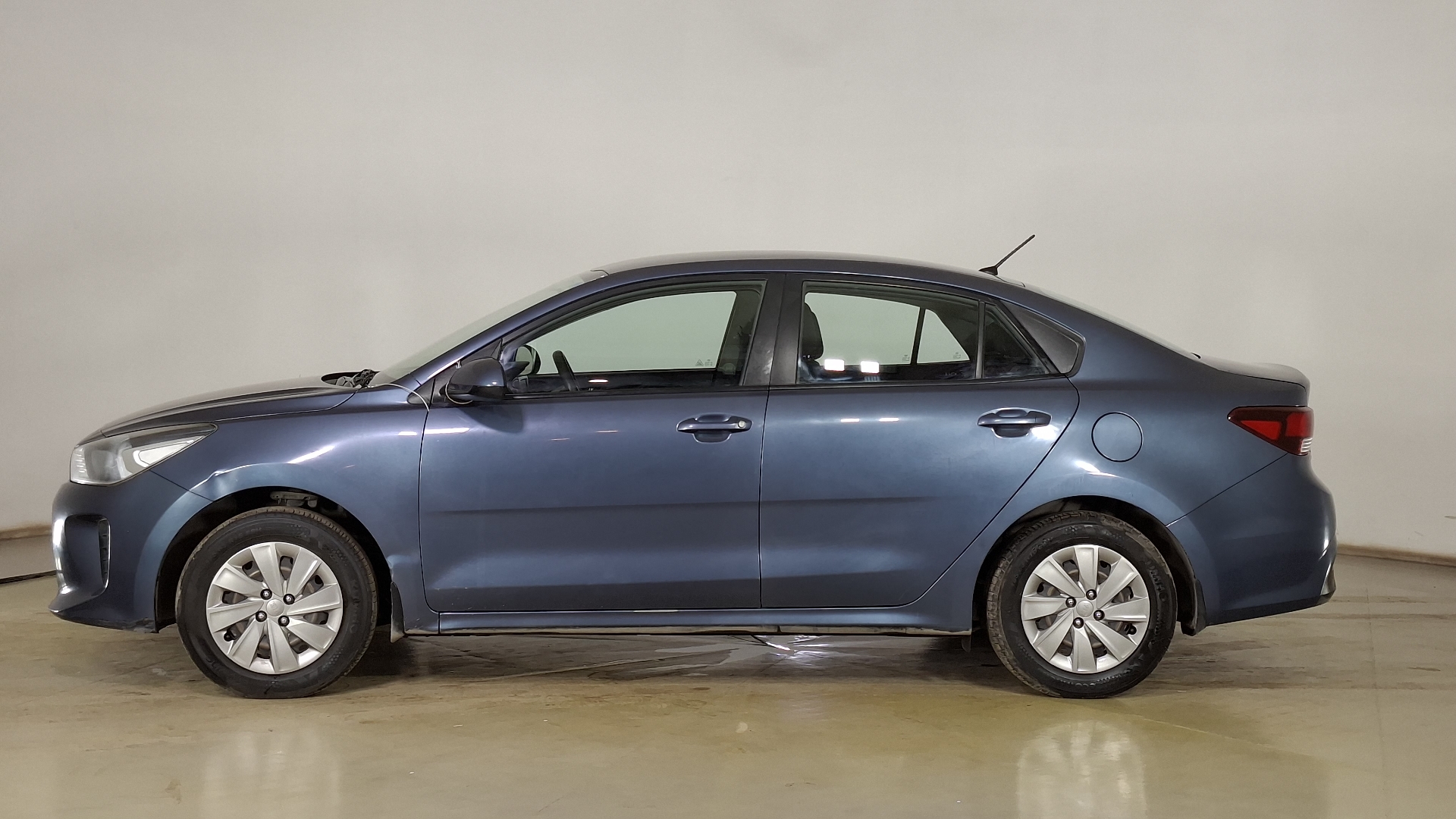KIA Rio4 — foto 7 de 16