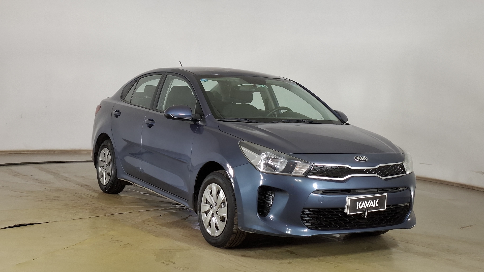 KIA Rio4 — foto 3 de 16