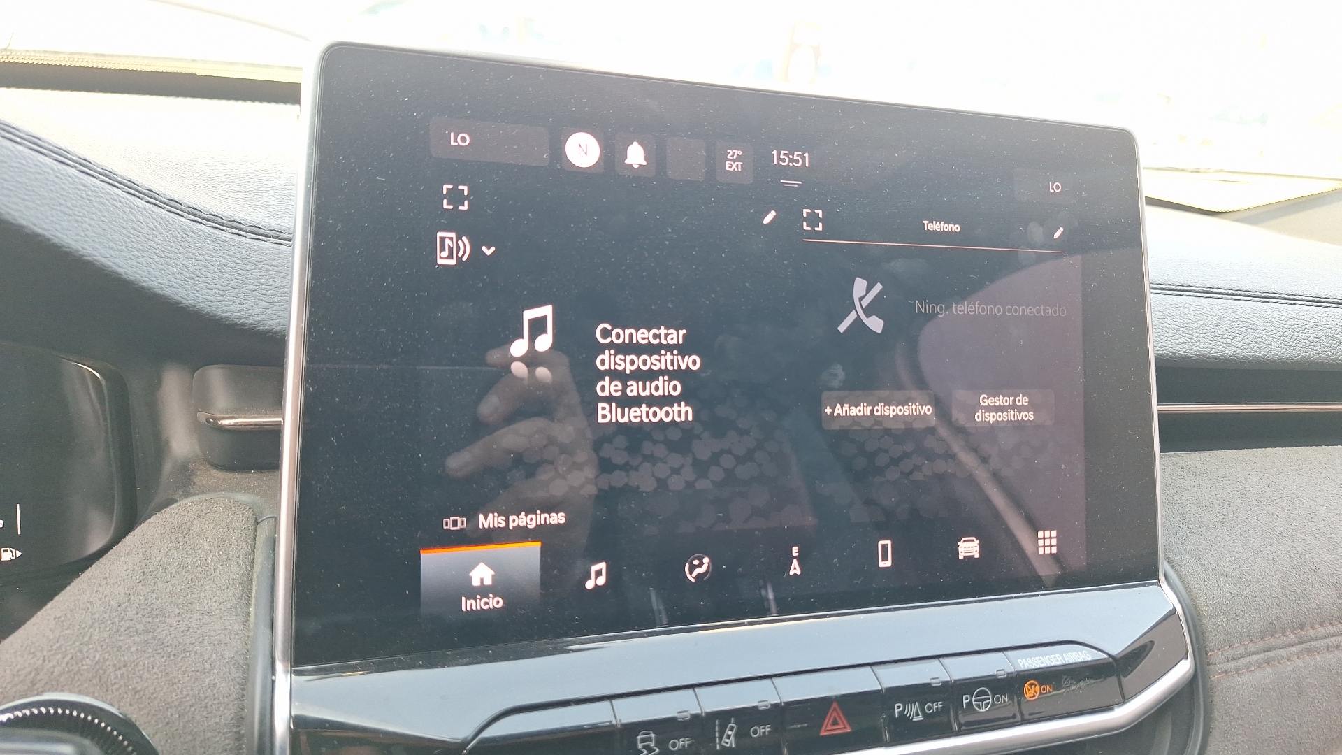 Jeep Commander — foto 10 de 17