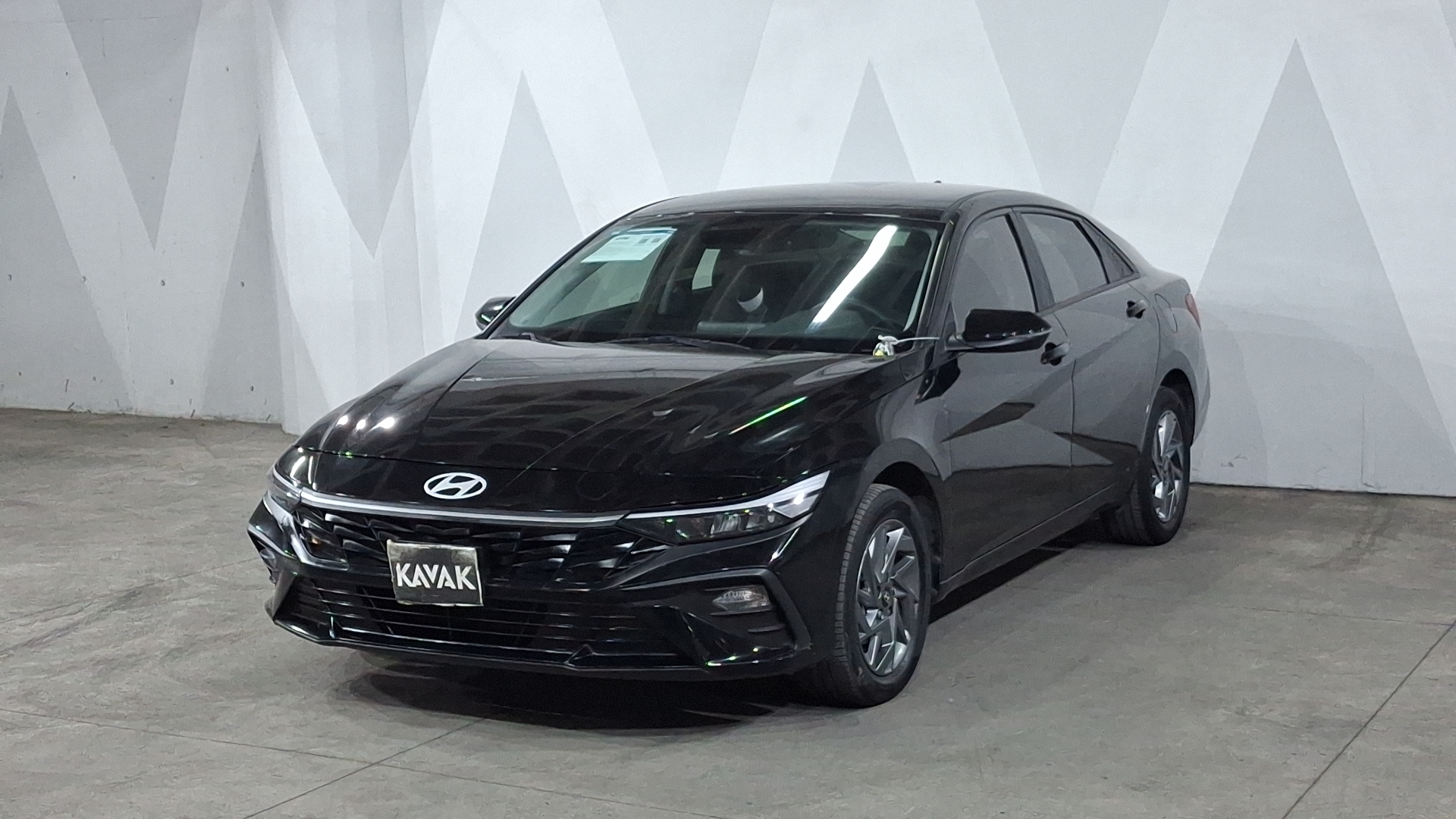Hyundai Elantra 2024