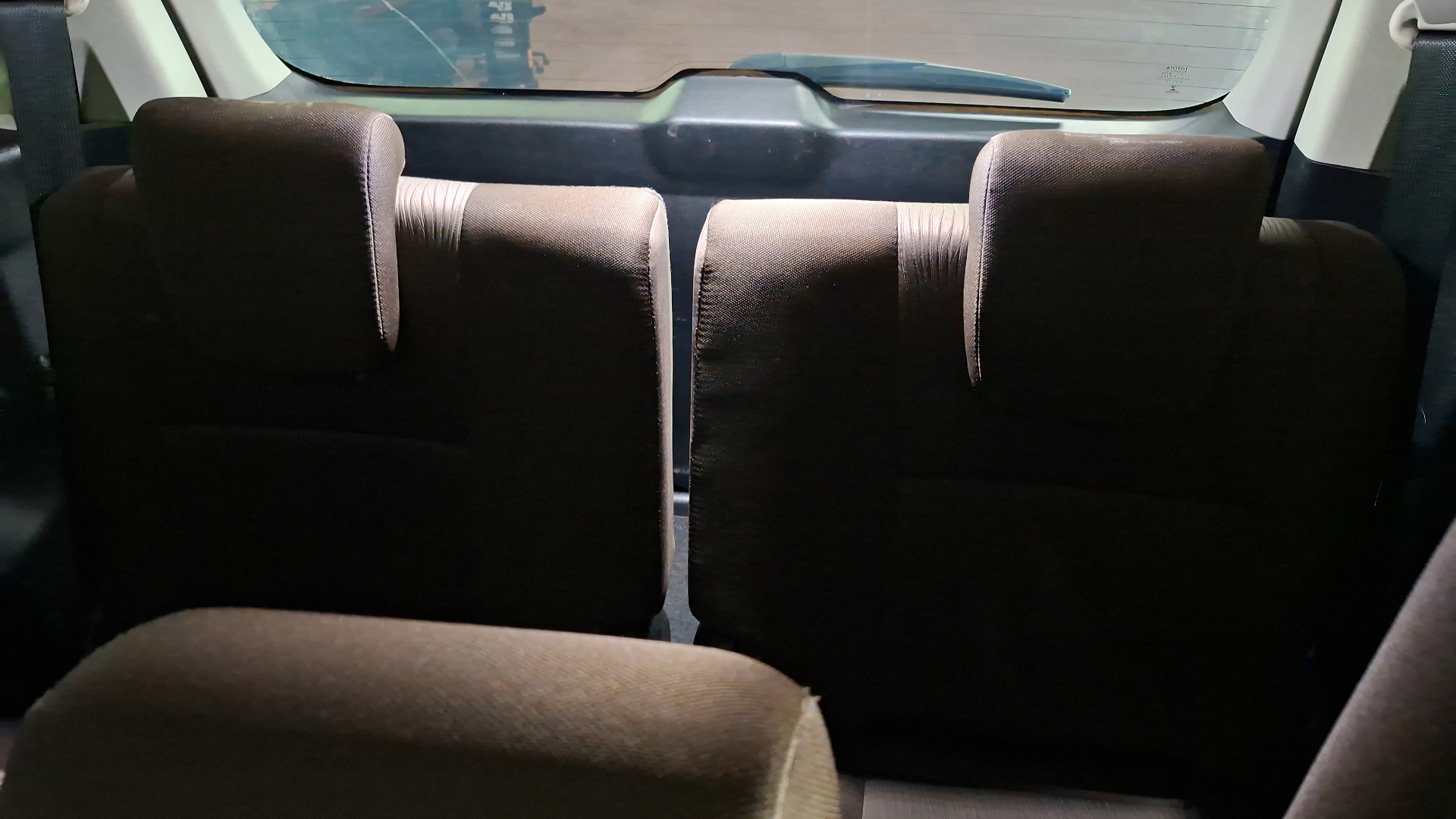 Toyota Fortuner — foto 15 de 17
