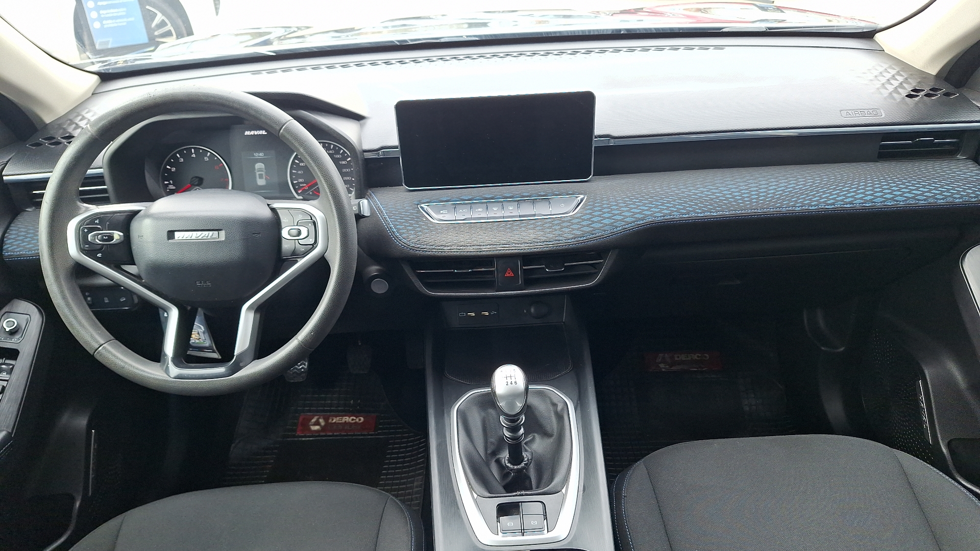 Haval Jolion — foto 6 de 15