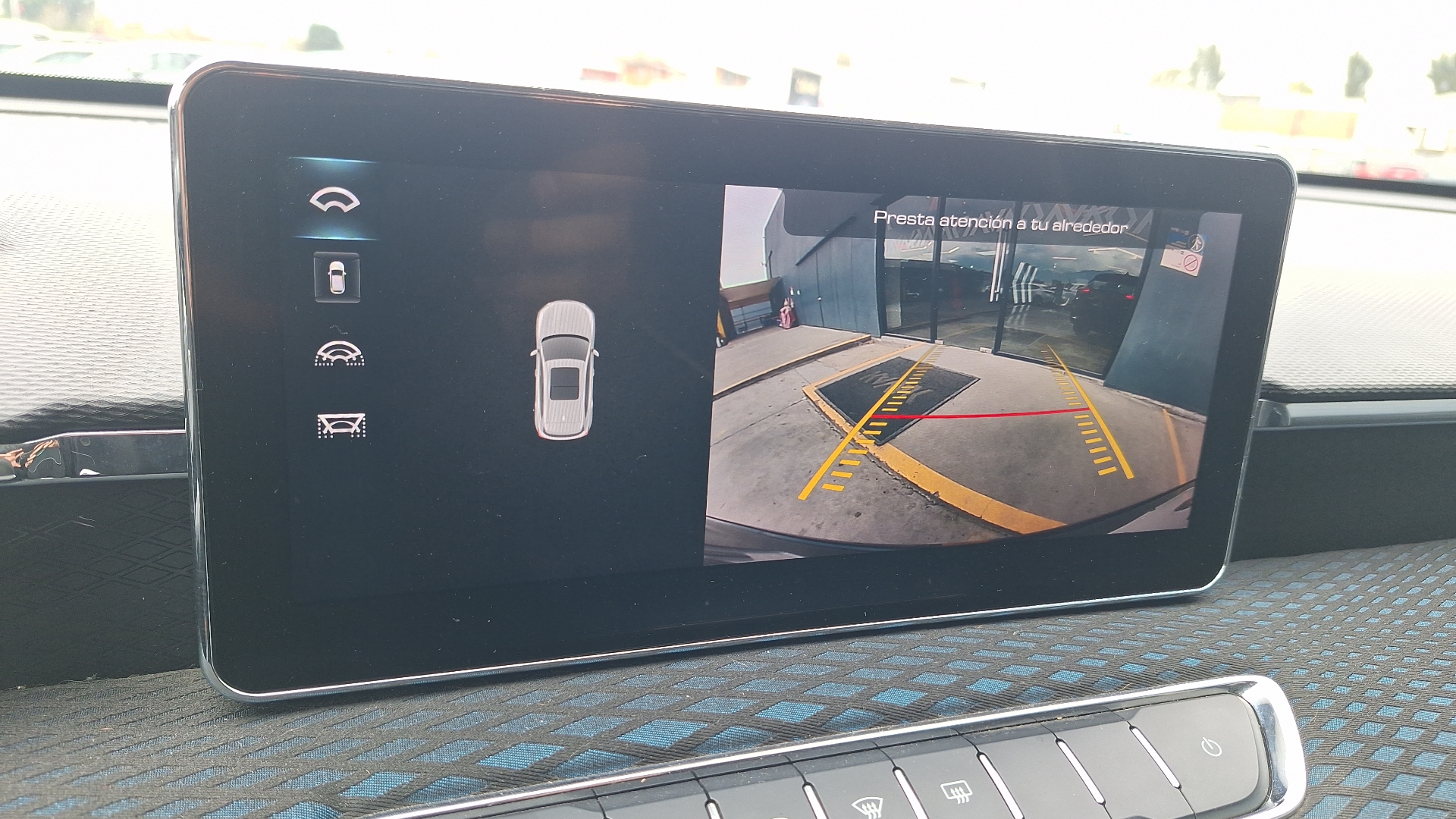 Haval Jolion — foto 12 de 15