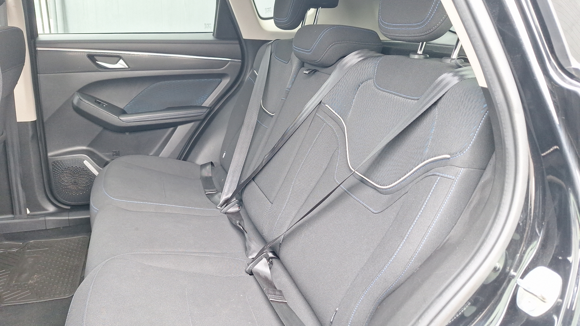 Haval Jolion — foto 13 de 15