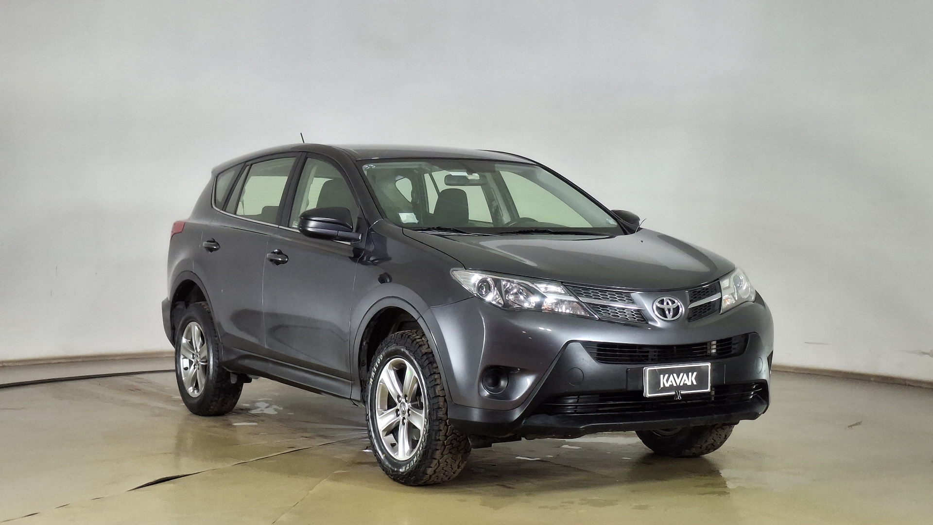 Toyota RAV4 — foto 3 de 16