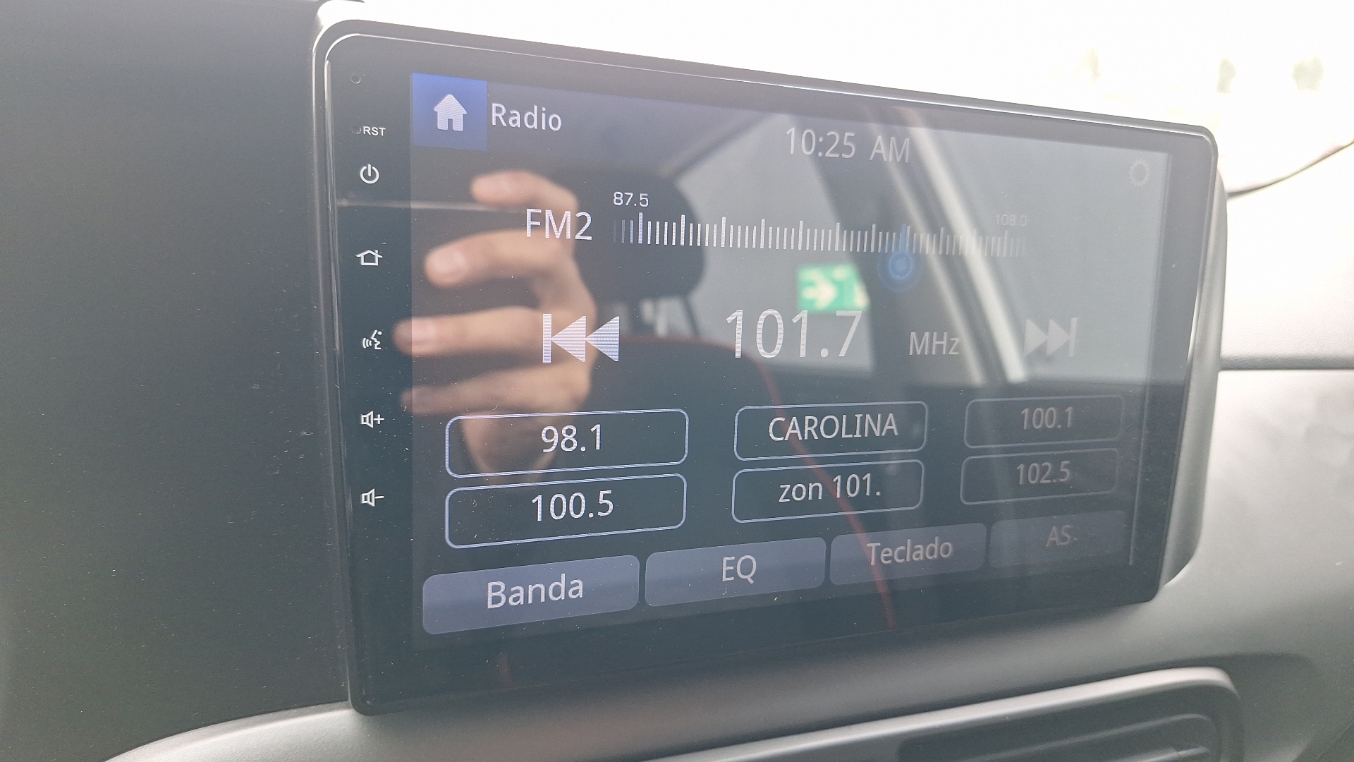 Hyundai Grand I10 — foto 10 de 15