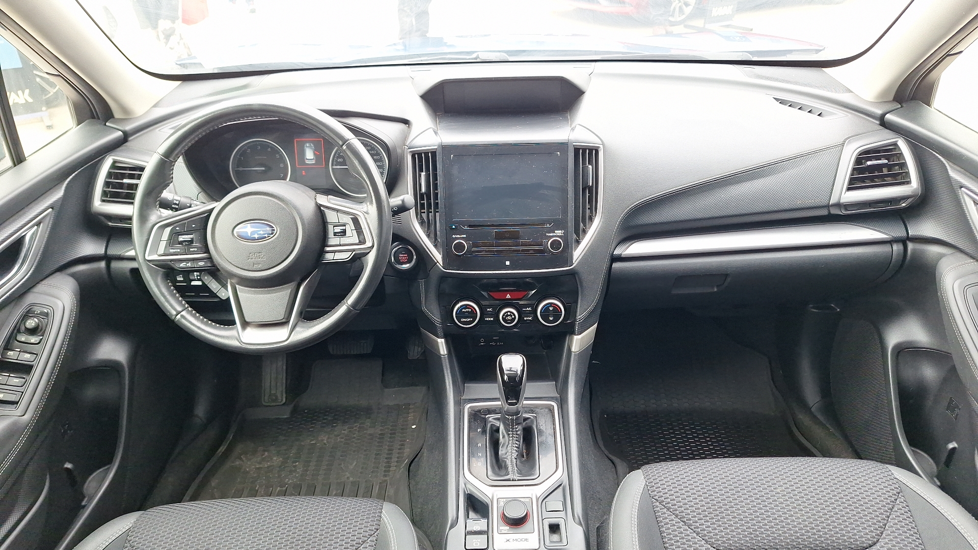 Subaru Forester — foto 6 de 16