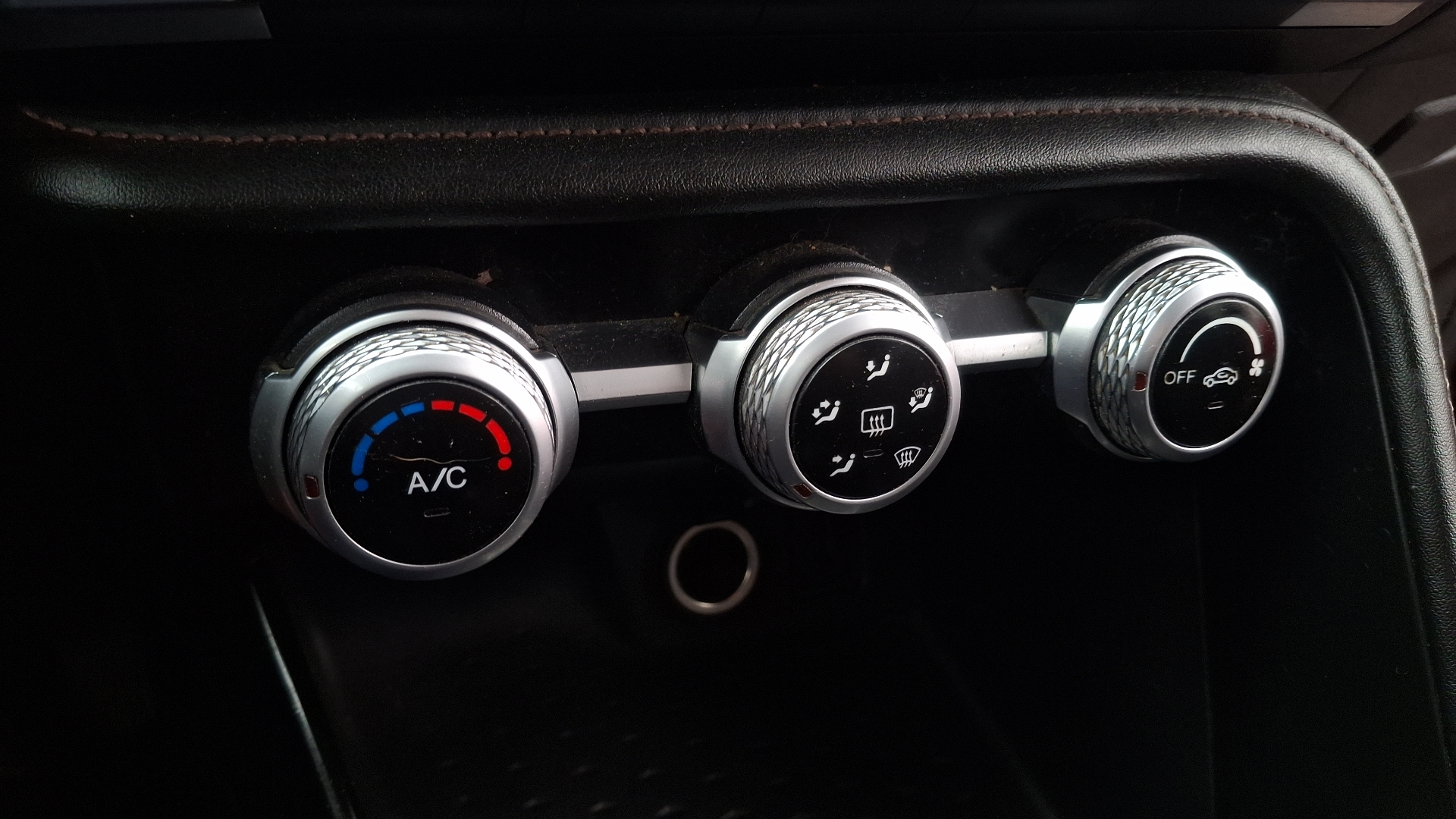 Changan Cs15 — foto 15 de 17