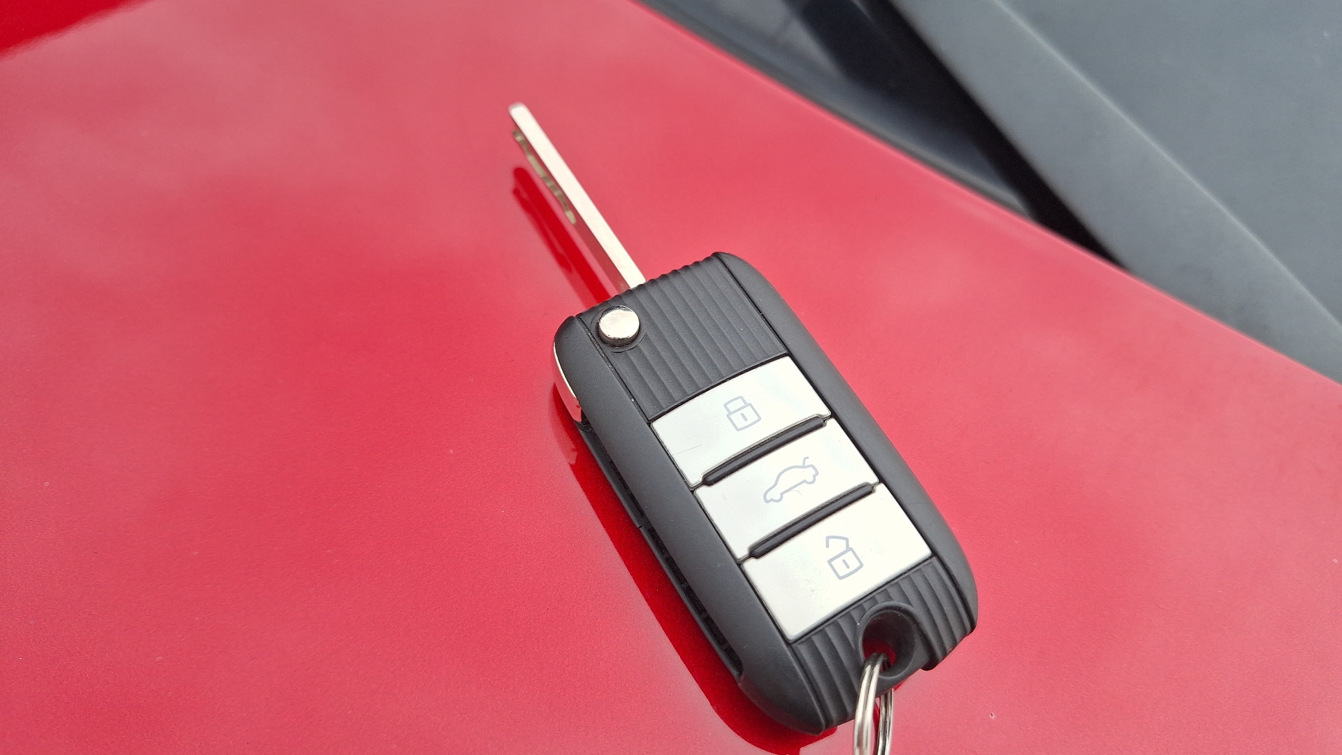MG Zs — foto 7 de 16