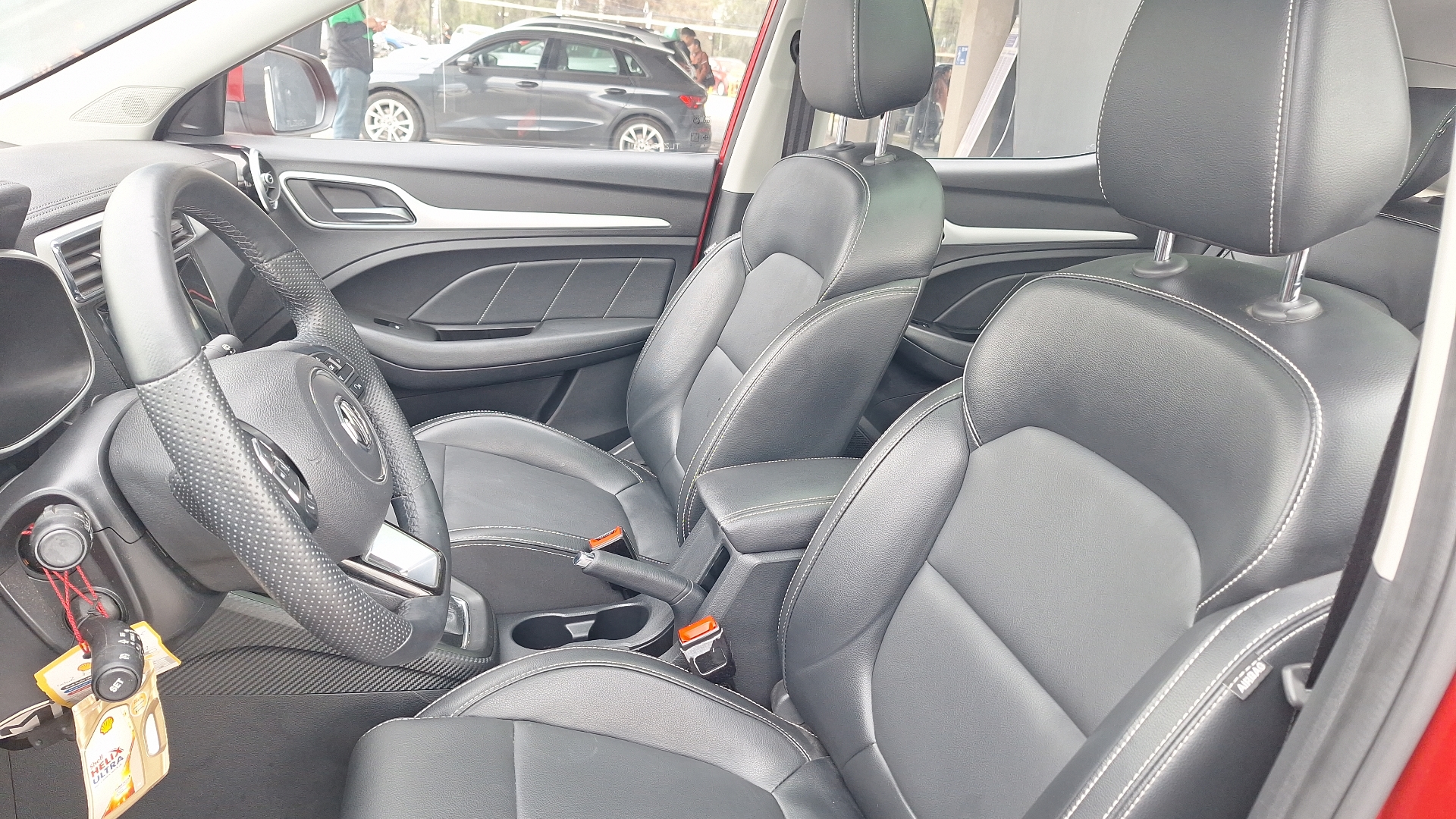 MG Zs — foto 15 de 16